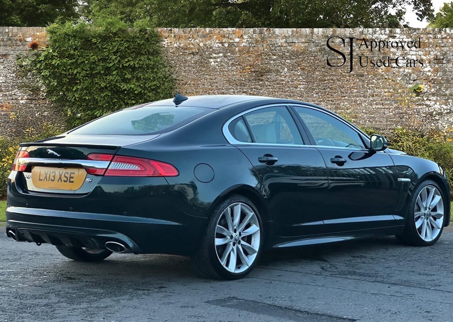 Used Jaguar XF 2013 for sale - 76658484: Photo 8