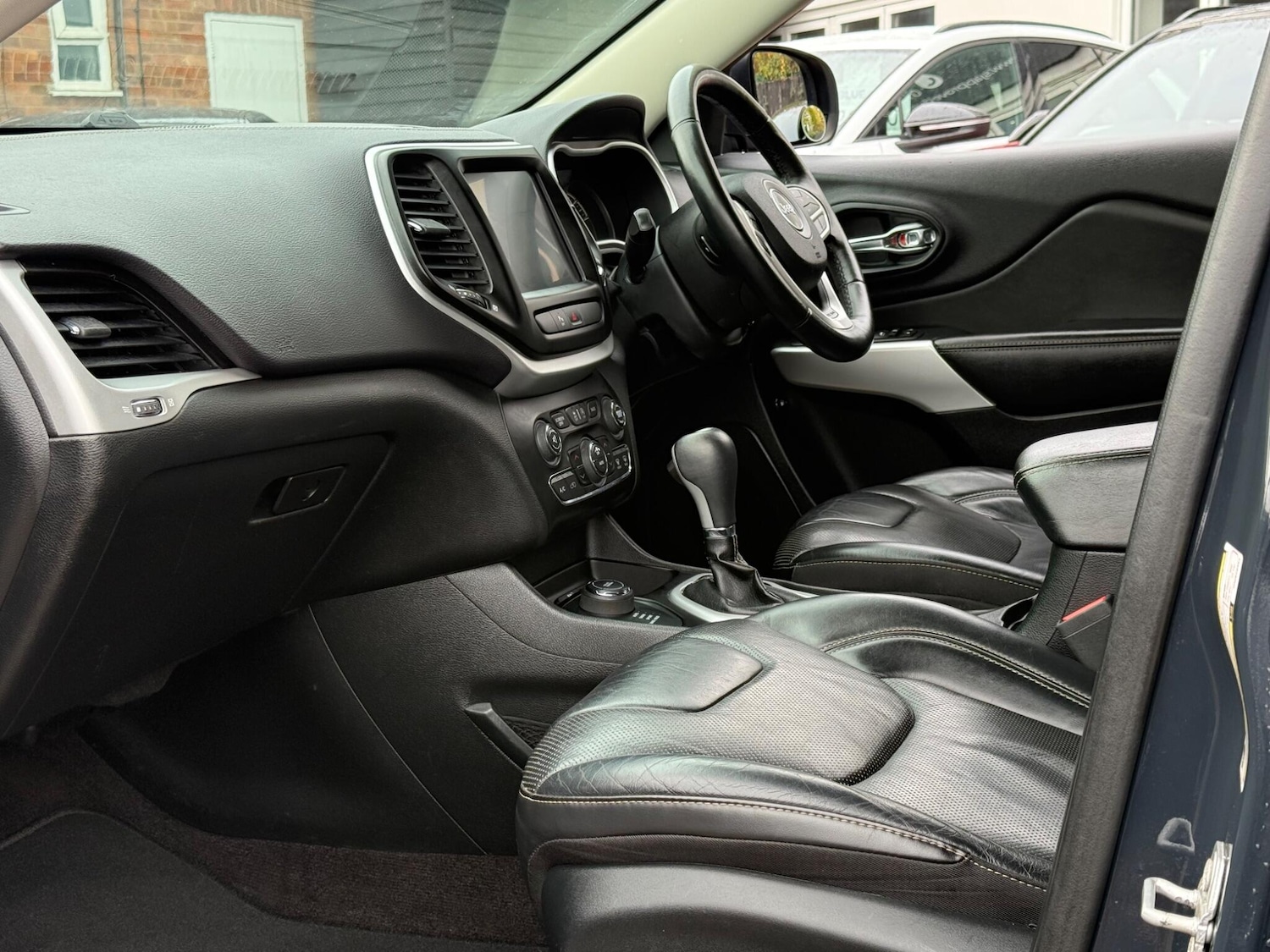 Used Jeep Cherokee 2018 for sale - 76398485: Photo 15