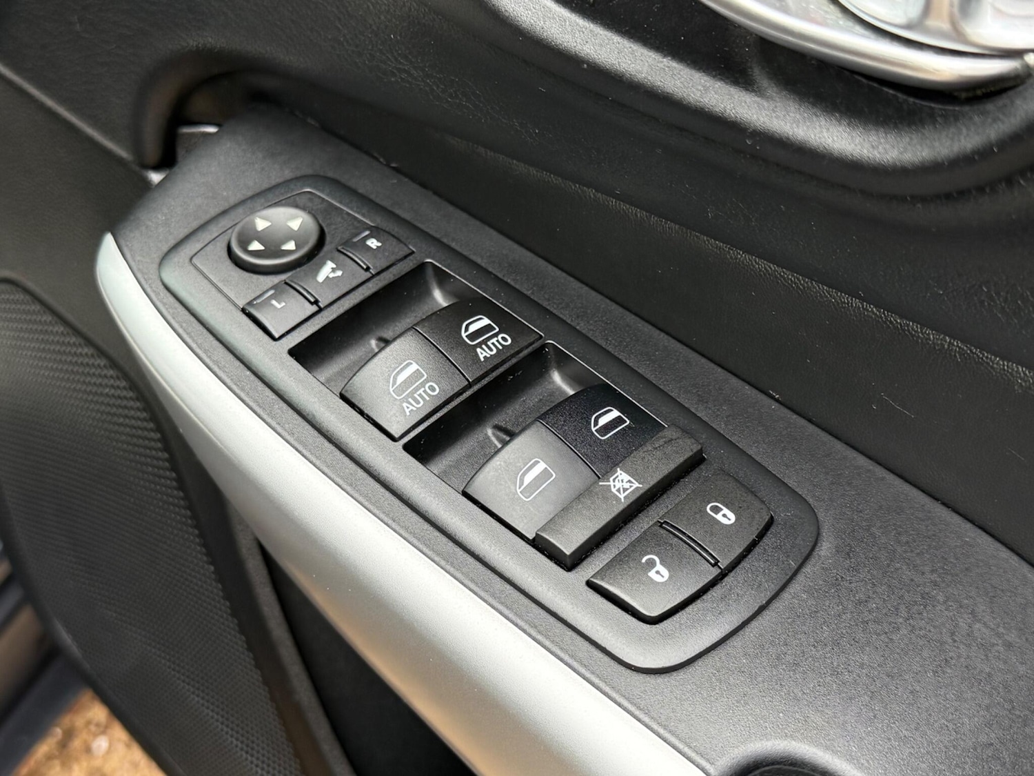 Used Jeep Cherokee 2018 for sale - 76398485: Photo 25