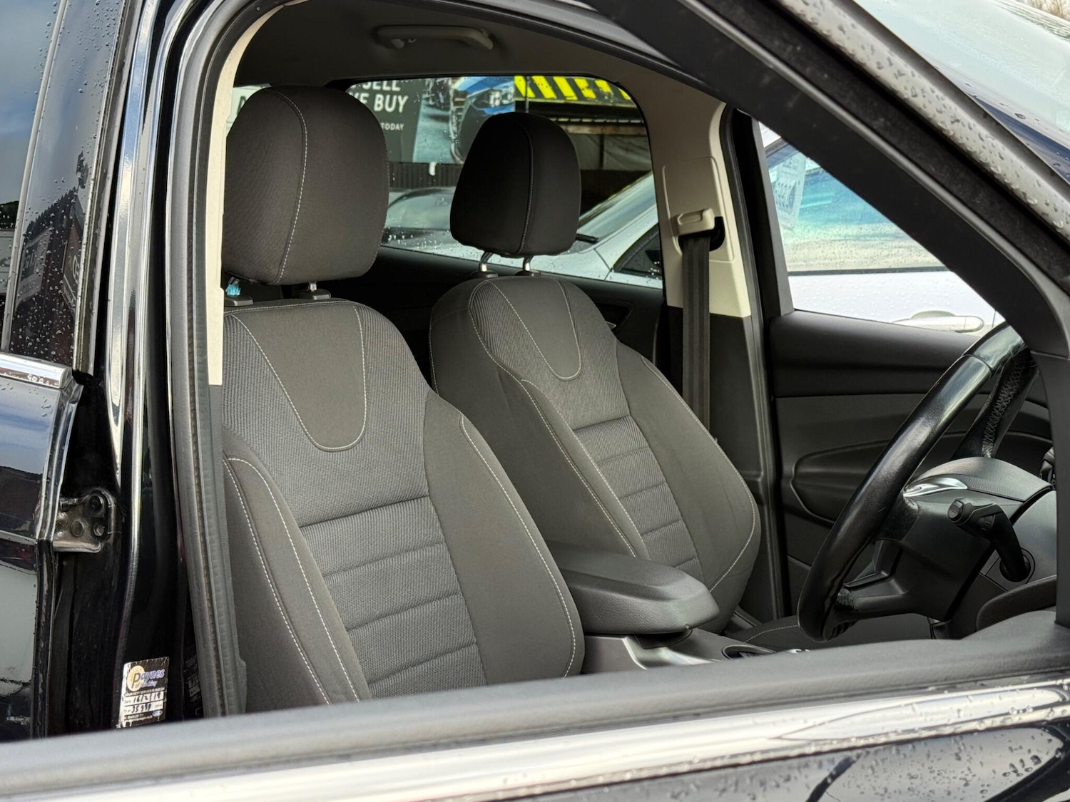 Used Ford Kuga for sale - 77970765: Photo 2