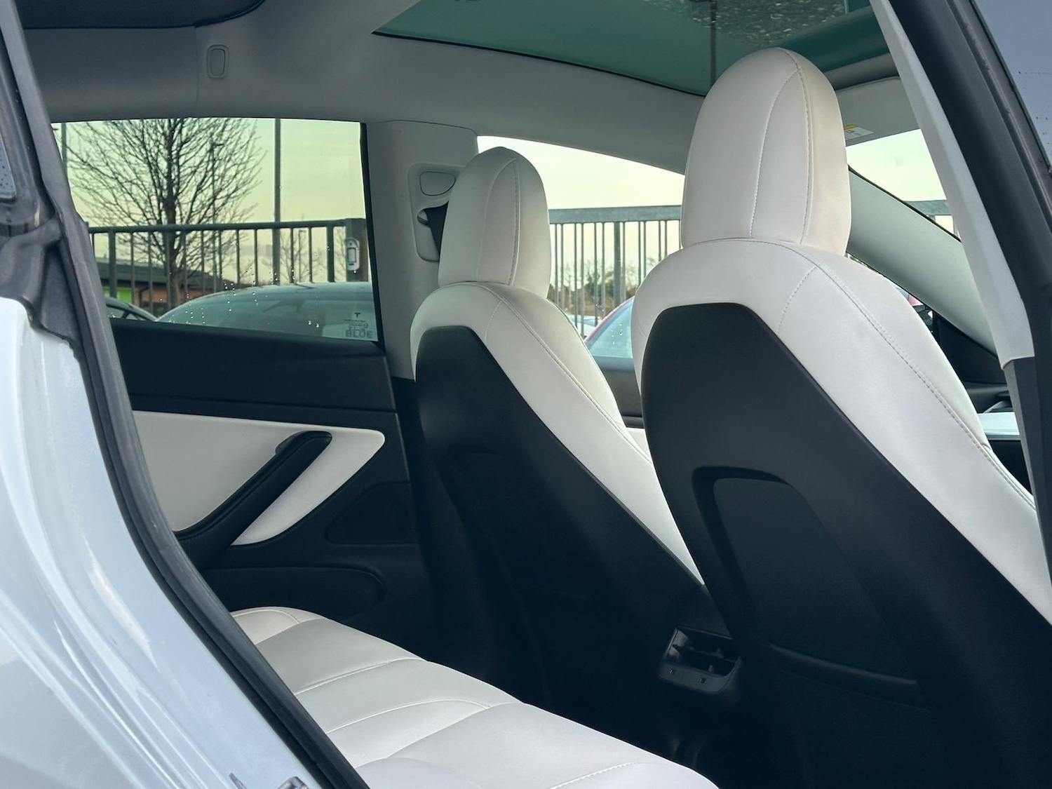 Used Tesla Model 3 2019 for sale - 77130715: Photo 14