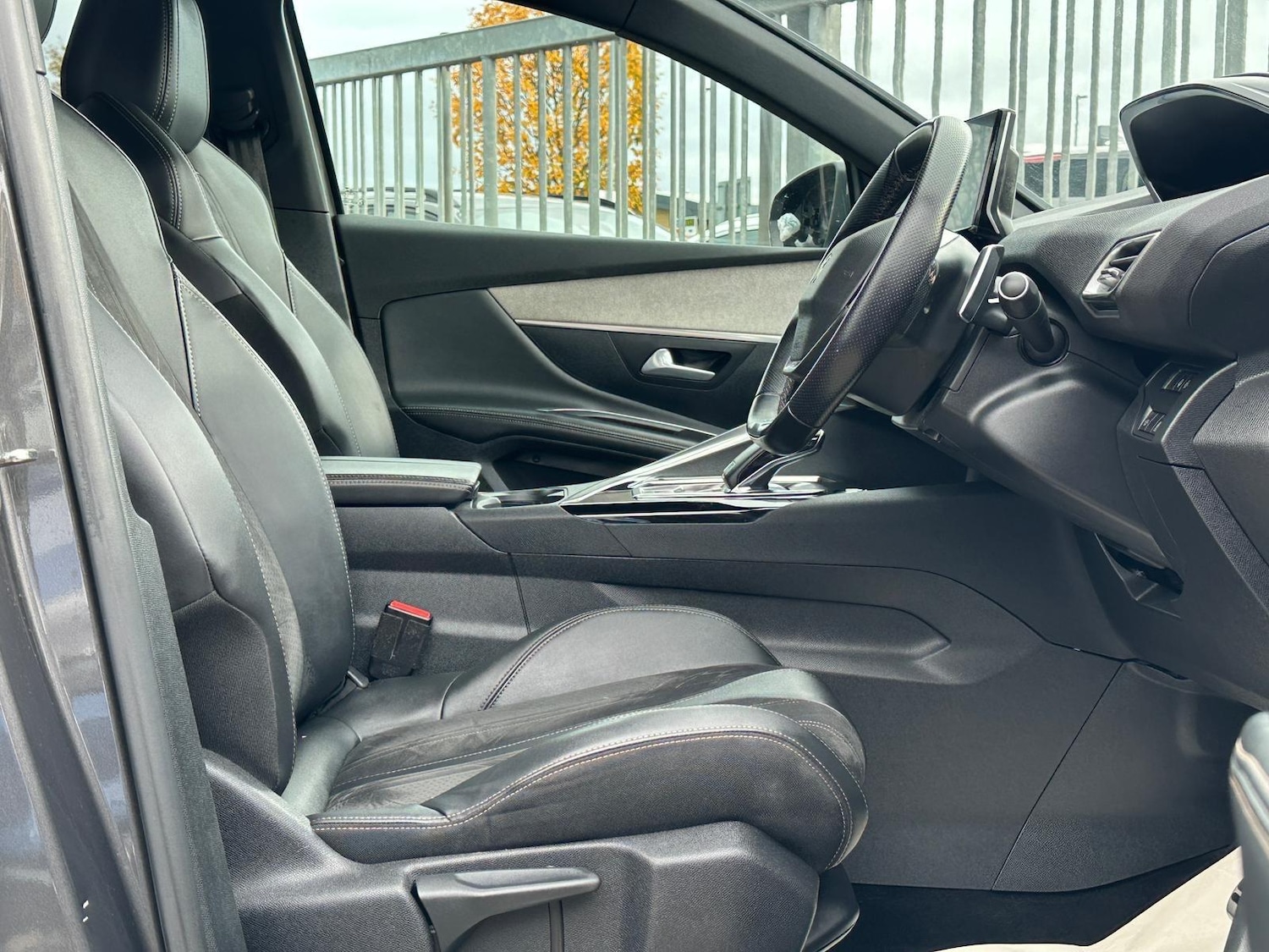 Used Peugeot 5008 for sale - 76658434: Photo 13