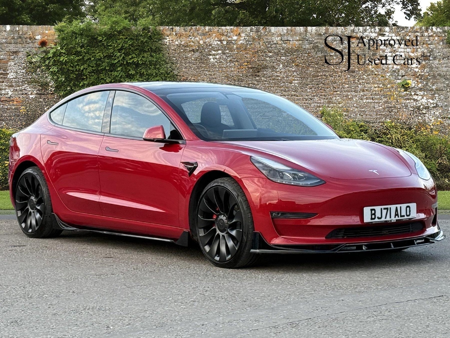 Used Tesla Model 3 for sale - 76657235: Photo 1