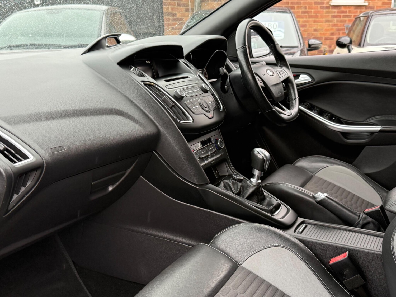 Used Ford Focus 2015 for sale - 78085731: Photo 11