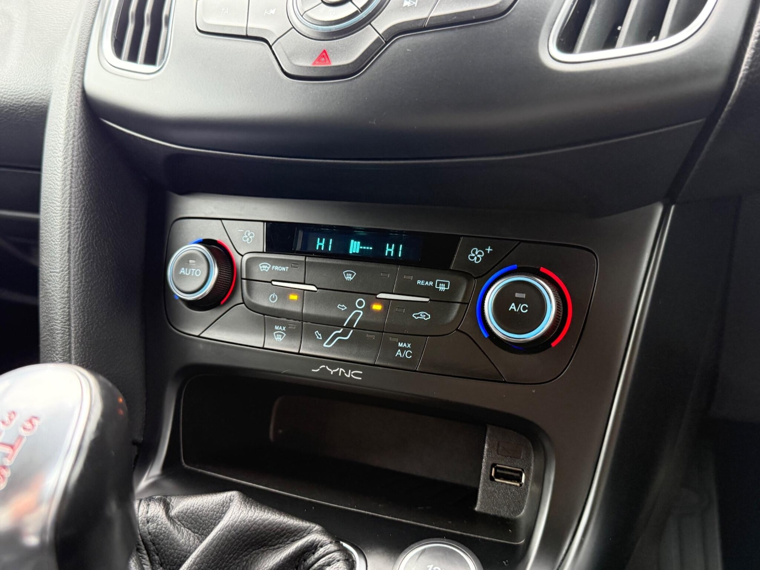 Used Ford Focus 2015 for sale - 78085731: Photo 15