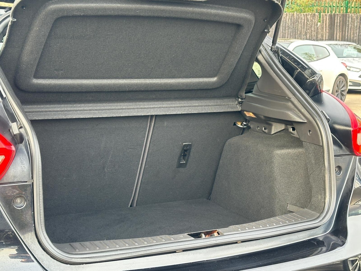 Used Ford Focus 2015 for sale - 78085731: Photo 17