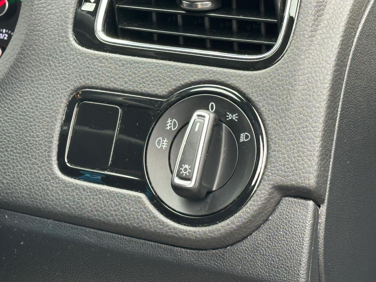 Used Volkswagen Polo for sale - 77611496: Photo 19