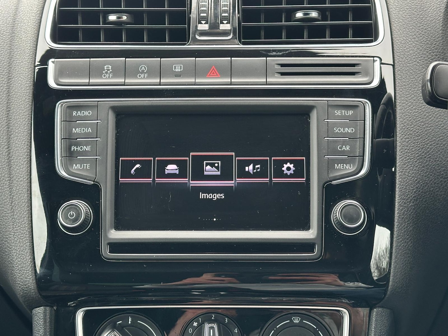 Used Volkswagen Polo for sale - 77611496: Photo 22