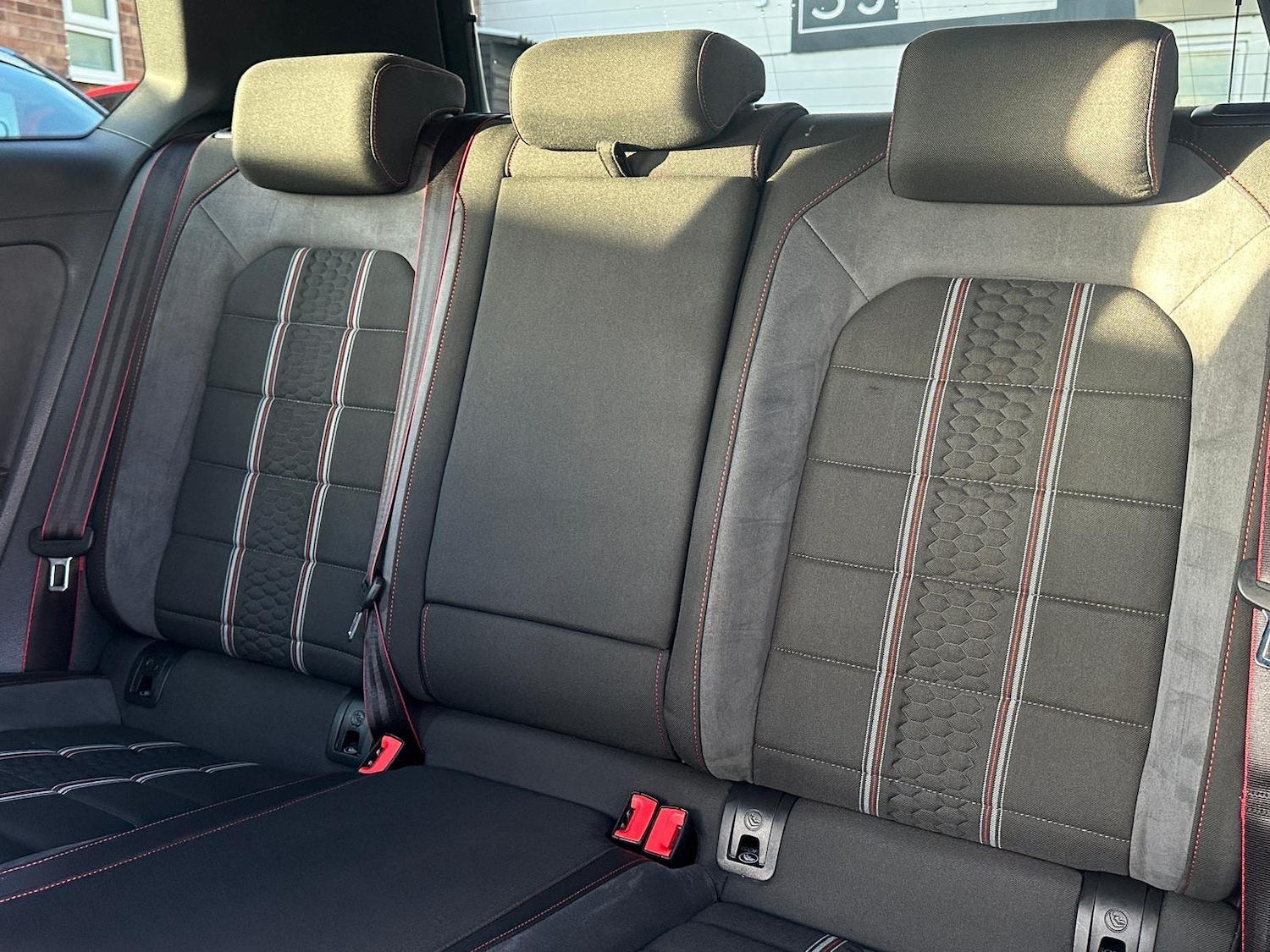 Used Volkswagen Golf 2017 for sale - 77230117: Photo 20