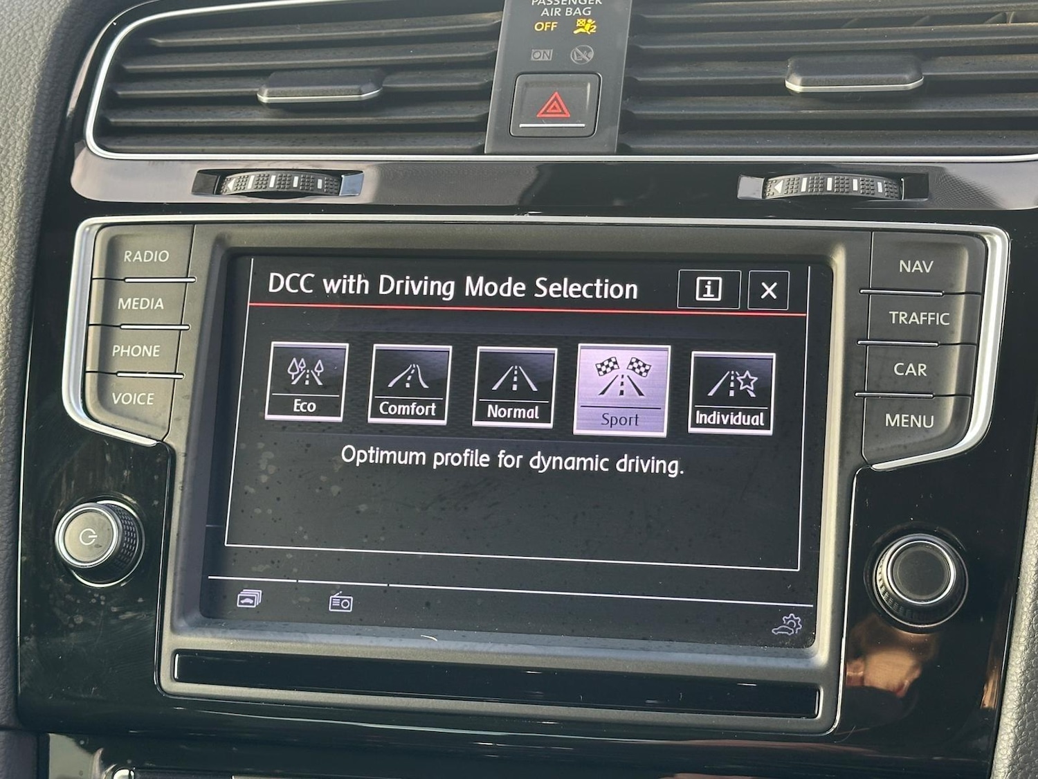 Used Volkswagen Golf 2017 for sale - 77230117: Photo 23