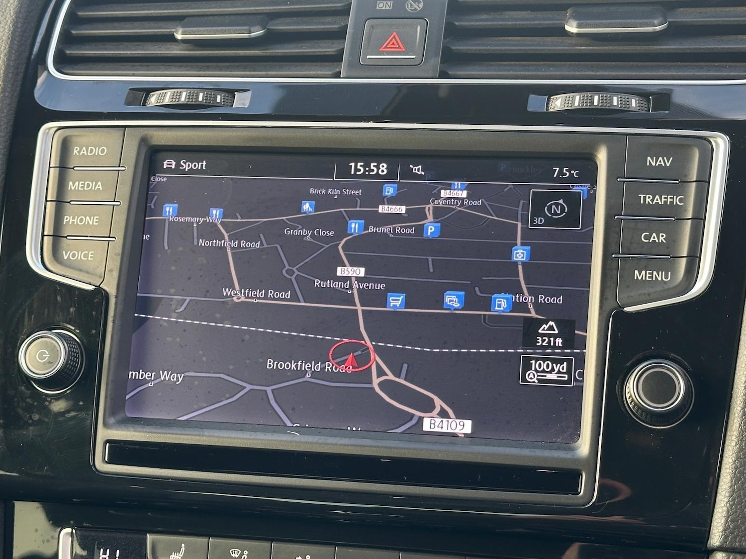 Used Volkswagen Golf 2017 for sale - 77230117: Photo 24