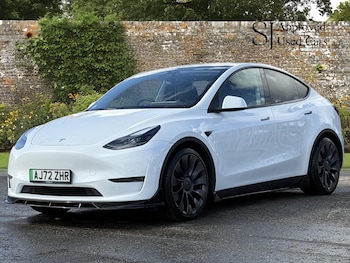 Used Tesla Model Y 2023 for sale - 75949228: Photo