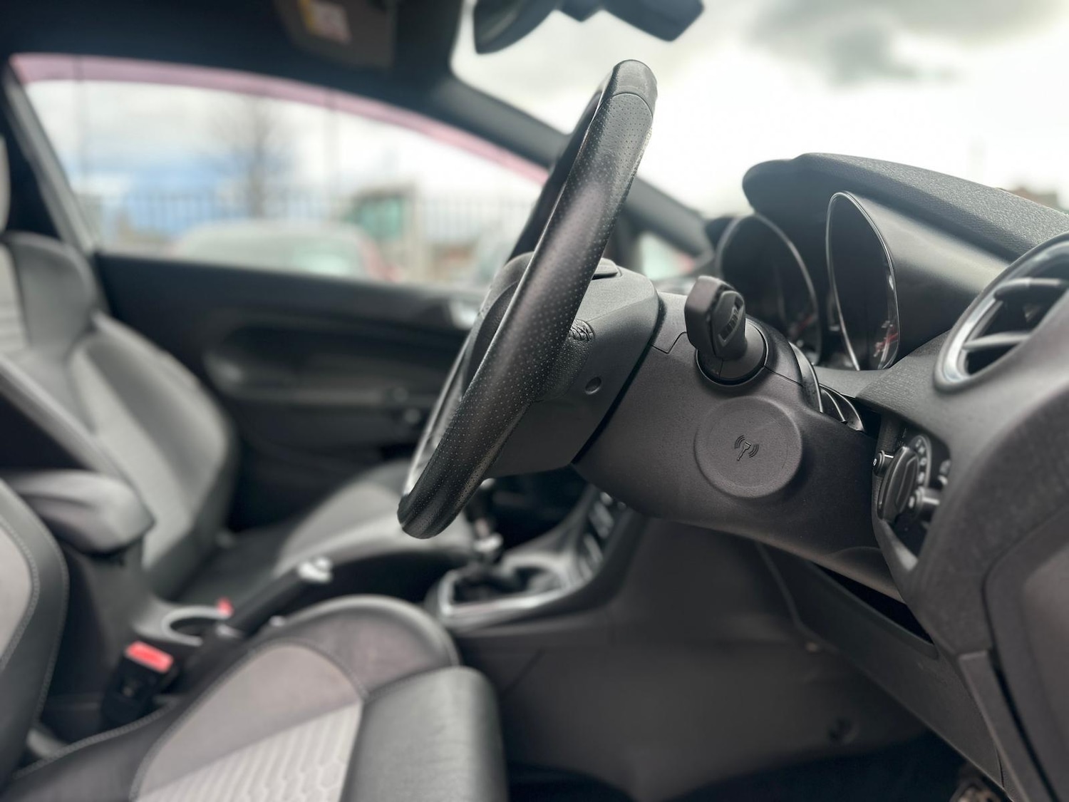 Used Ford Fiesta 2016 for sale - 77525164: Photo 12