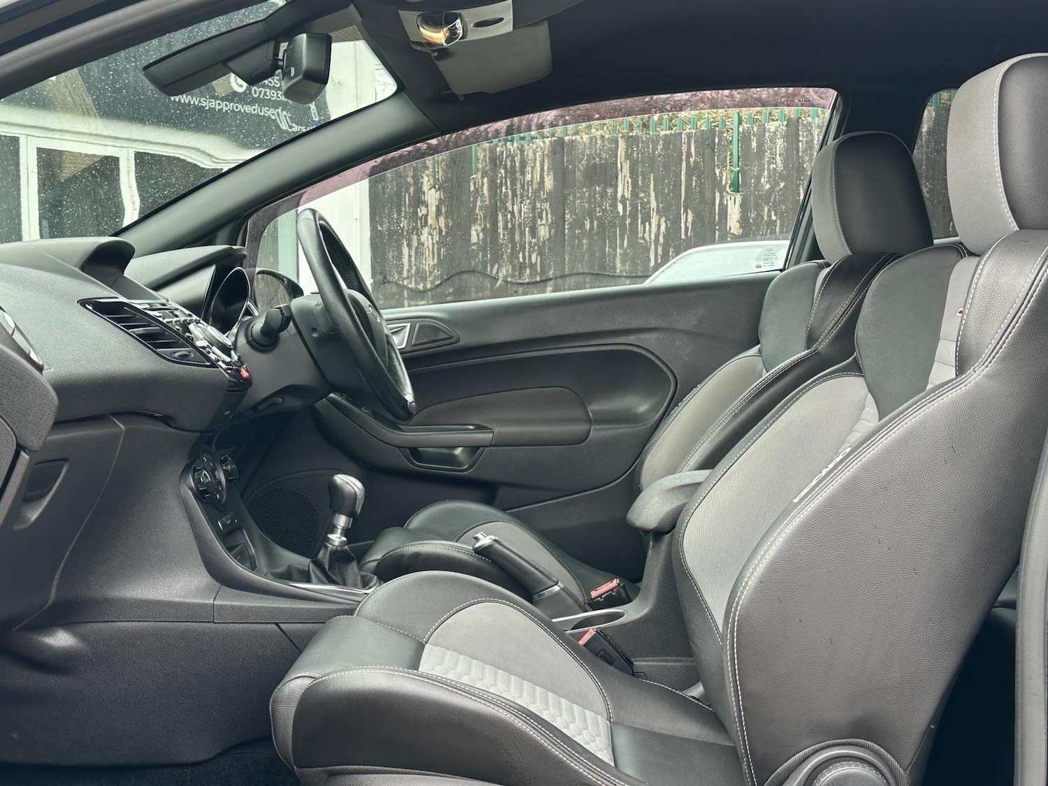 Used Ford Fiesta 2016 for sale - 77525164: Photo 28