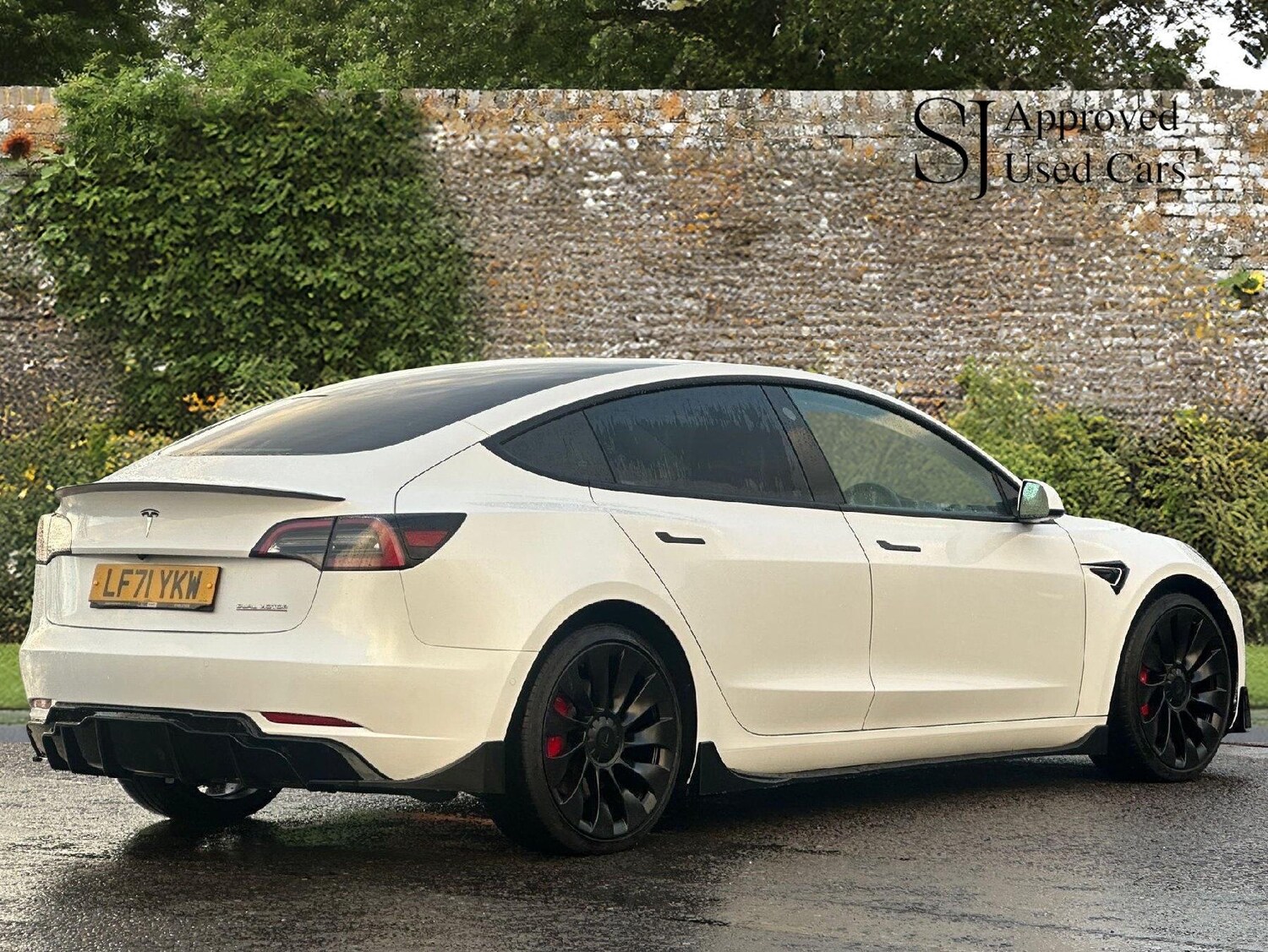 Used Tesla Model 3 2021 for sale - 77345321: Photo 11