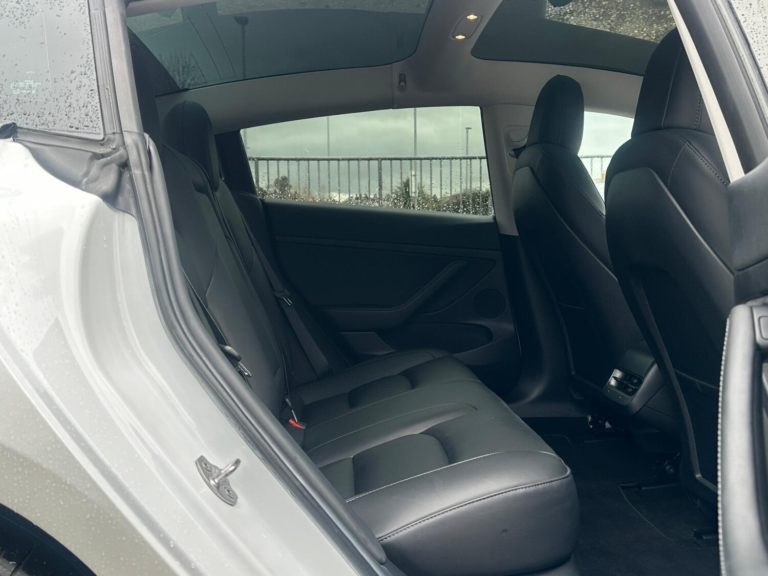 Used Tesla Model 3 2021 for sale - 77345321: Photo 22