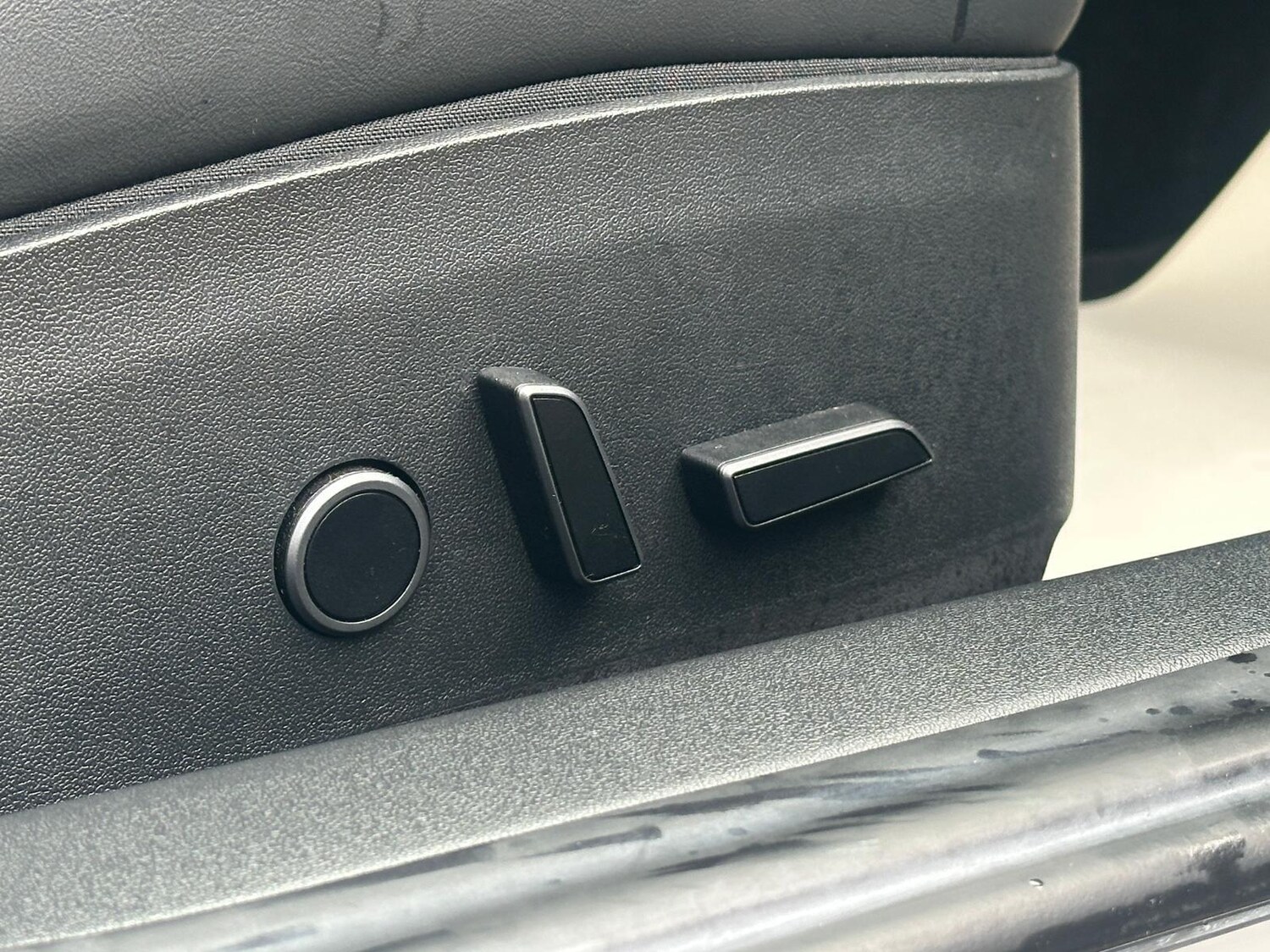 Used Tesla Model 3 2021 for sale - 77345321: Photo 26