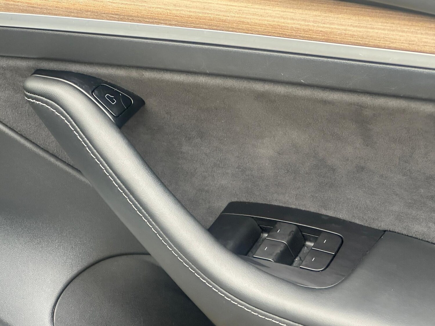 Used Tesla Model 3 2021 for sale - 77345321: Photo 27