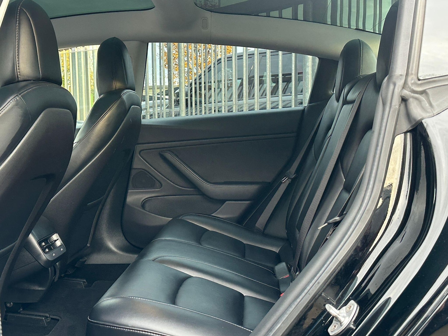 Used Tesla Model 3 2019 for sale - 76485661: Photo 19