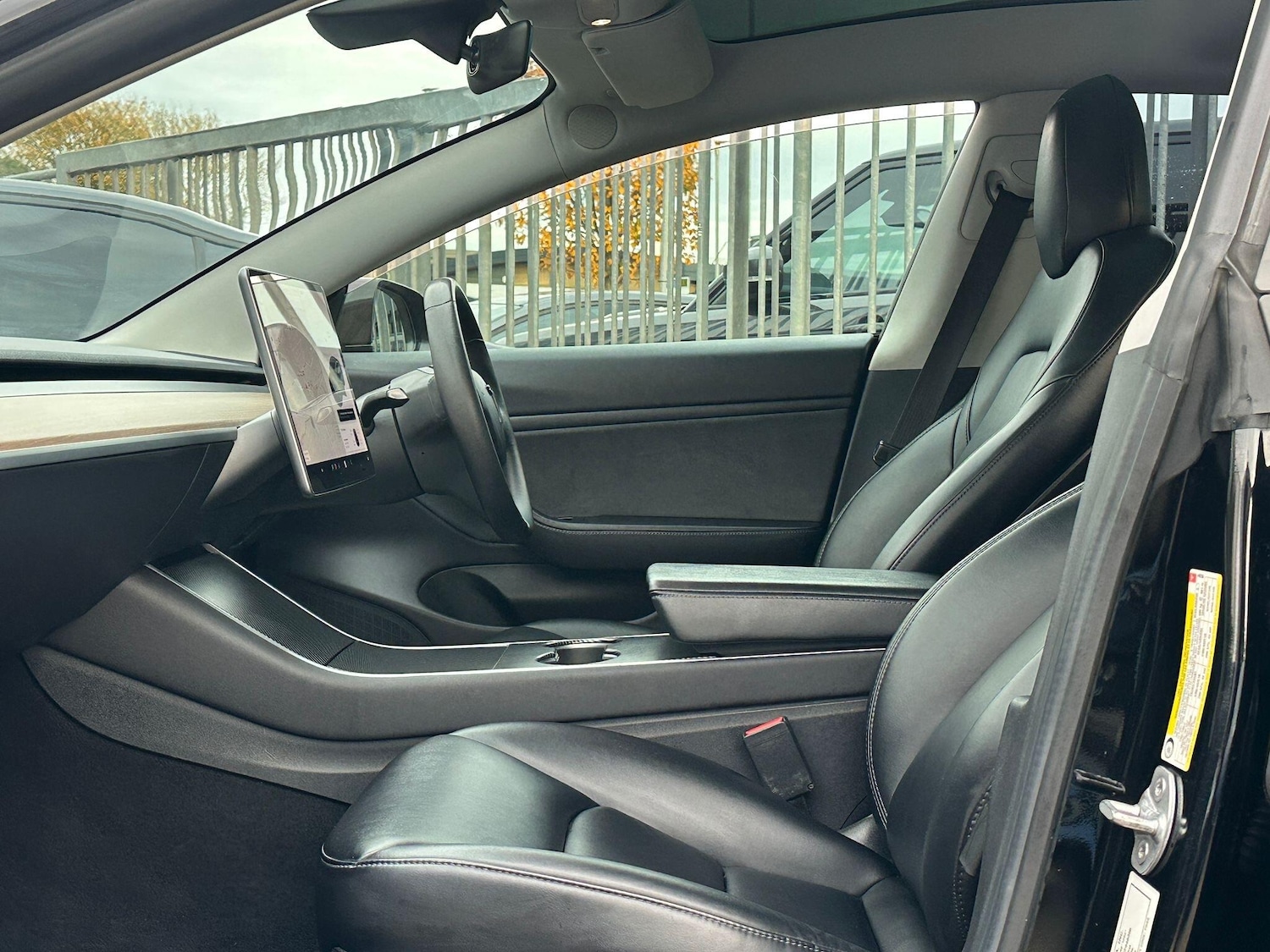 Used Tesla Model 3 2019 for sale - 76485661: Photo 30