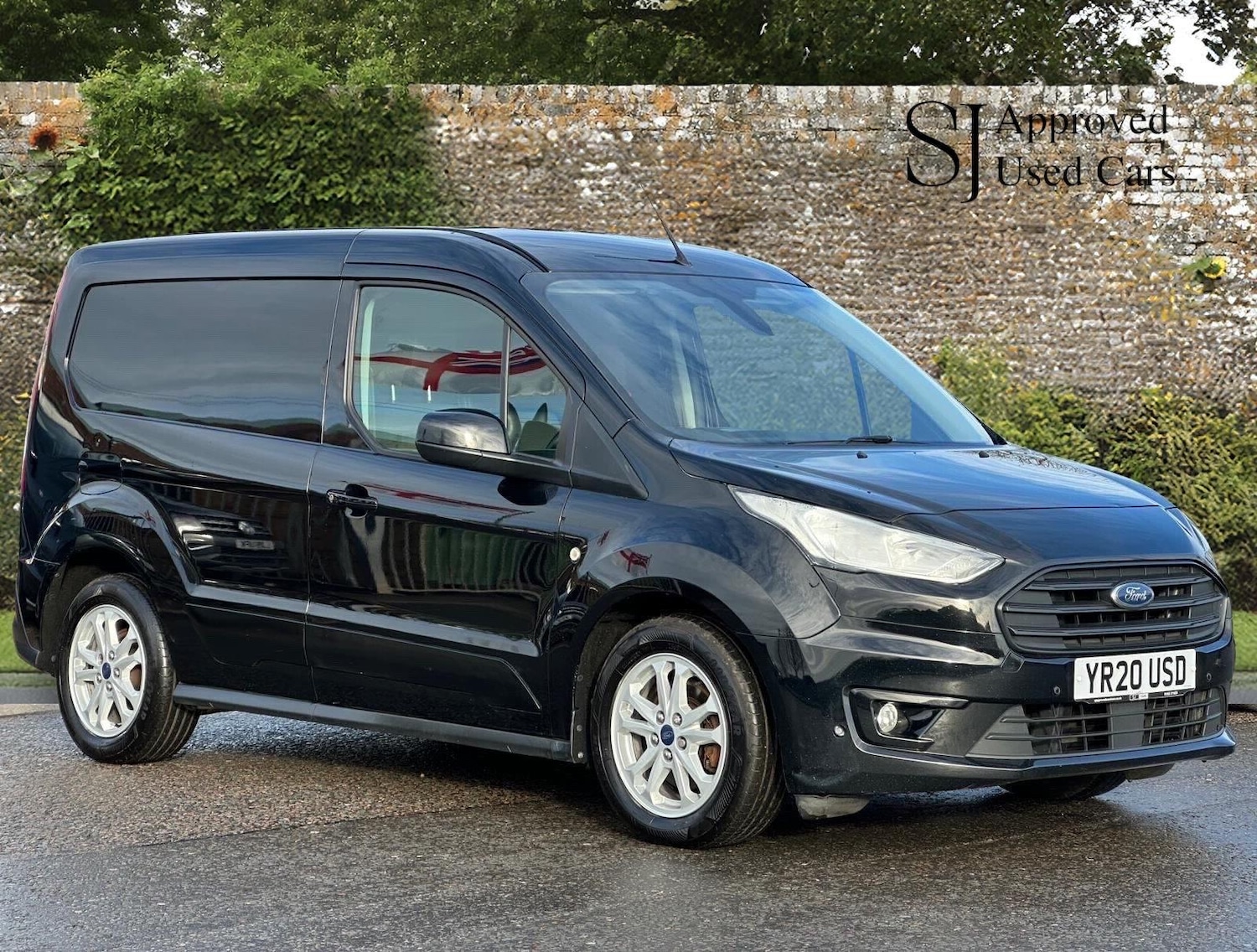 Used Ford Transit Connect 2020 for sale - 76824248: Photo 1