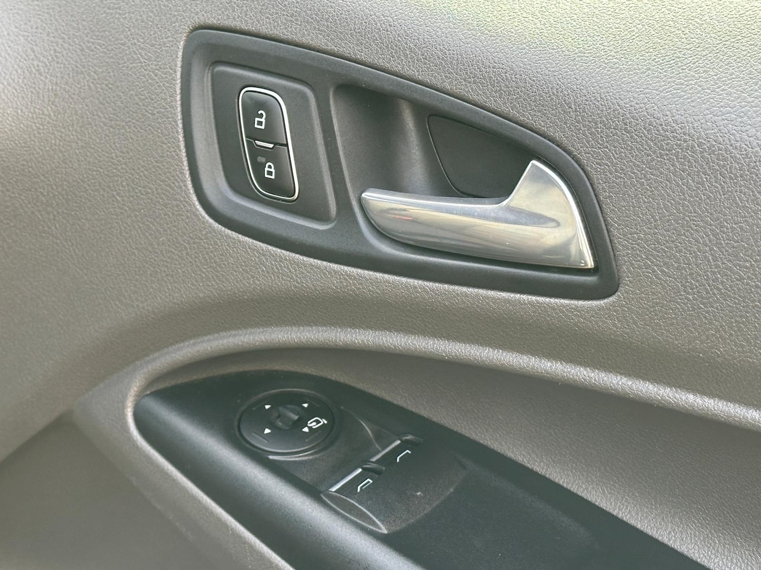 Used Ford Transit Connect 2020 for sale - 76824248: Photo 17