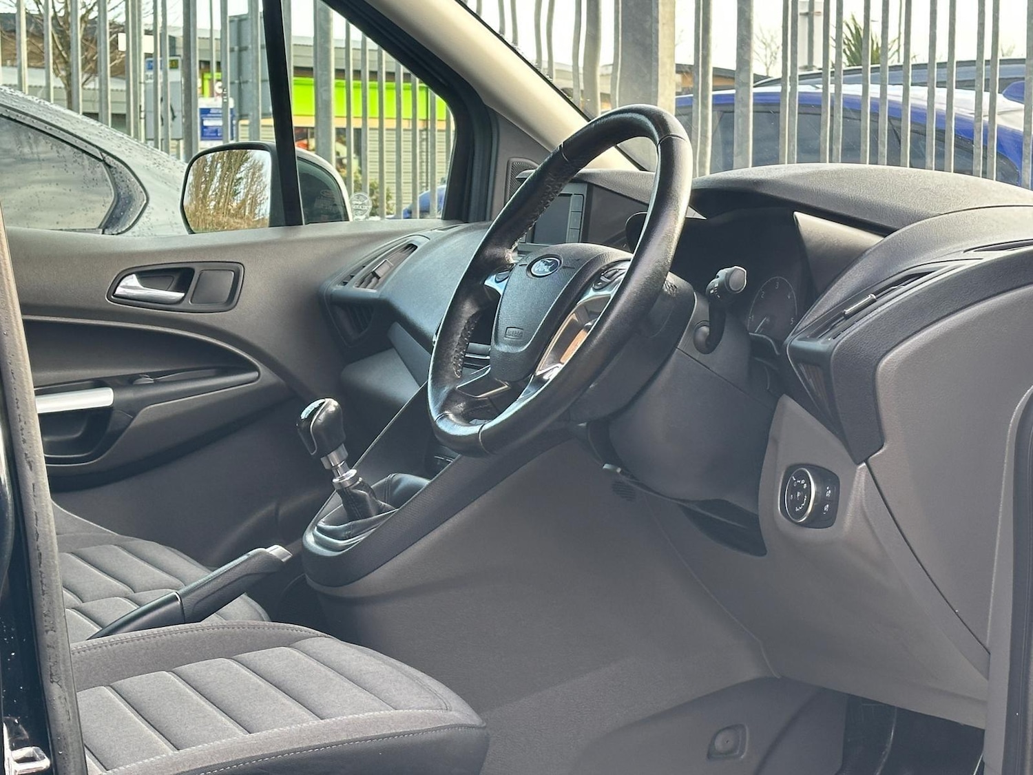 Used Ford Transit Connect 2020 for sale - 76824248: Photo 19