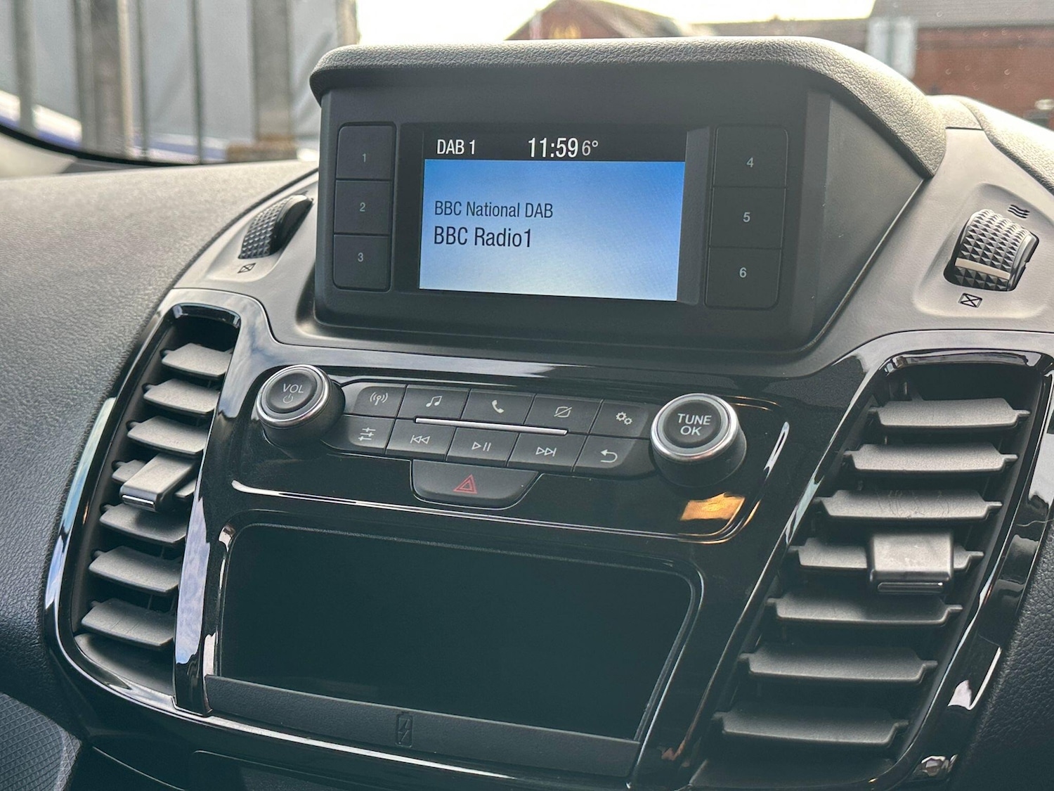 Used Ford Transit Connect 2020 for sale - 76824248: Photo 26