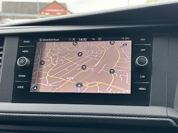 Used Volkswagen Transporter 2021 for sale - 78204030: Photo