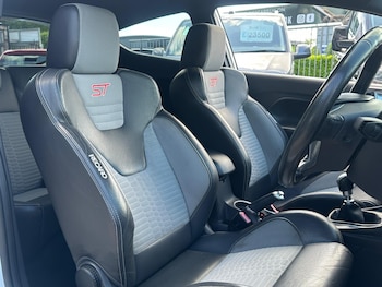 Used Ford Fiesta 2014 for sale - 79464653: Photo