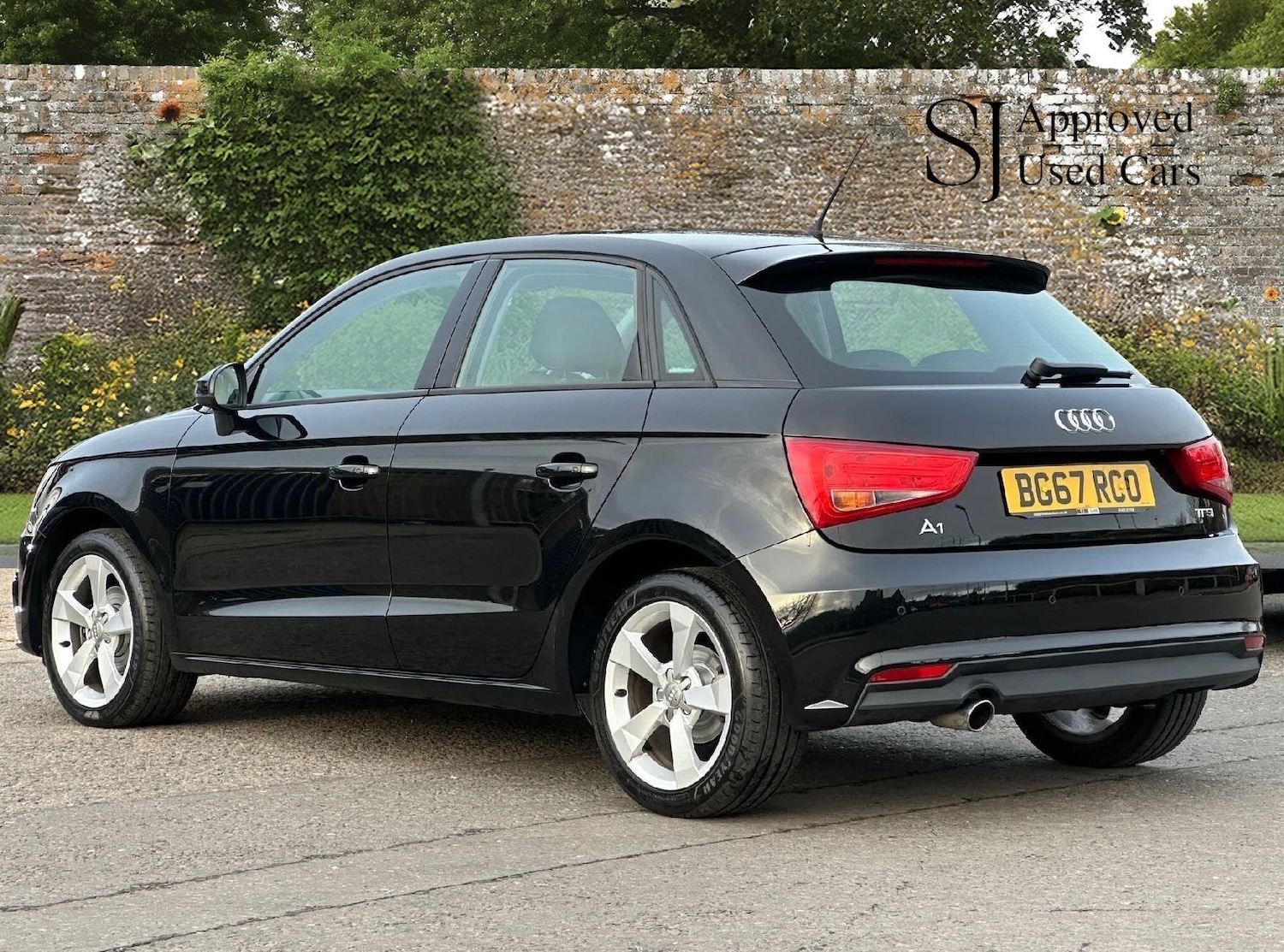 Used Audi A1 2017 for sale - 76701327: Photo 6