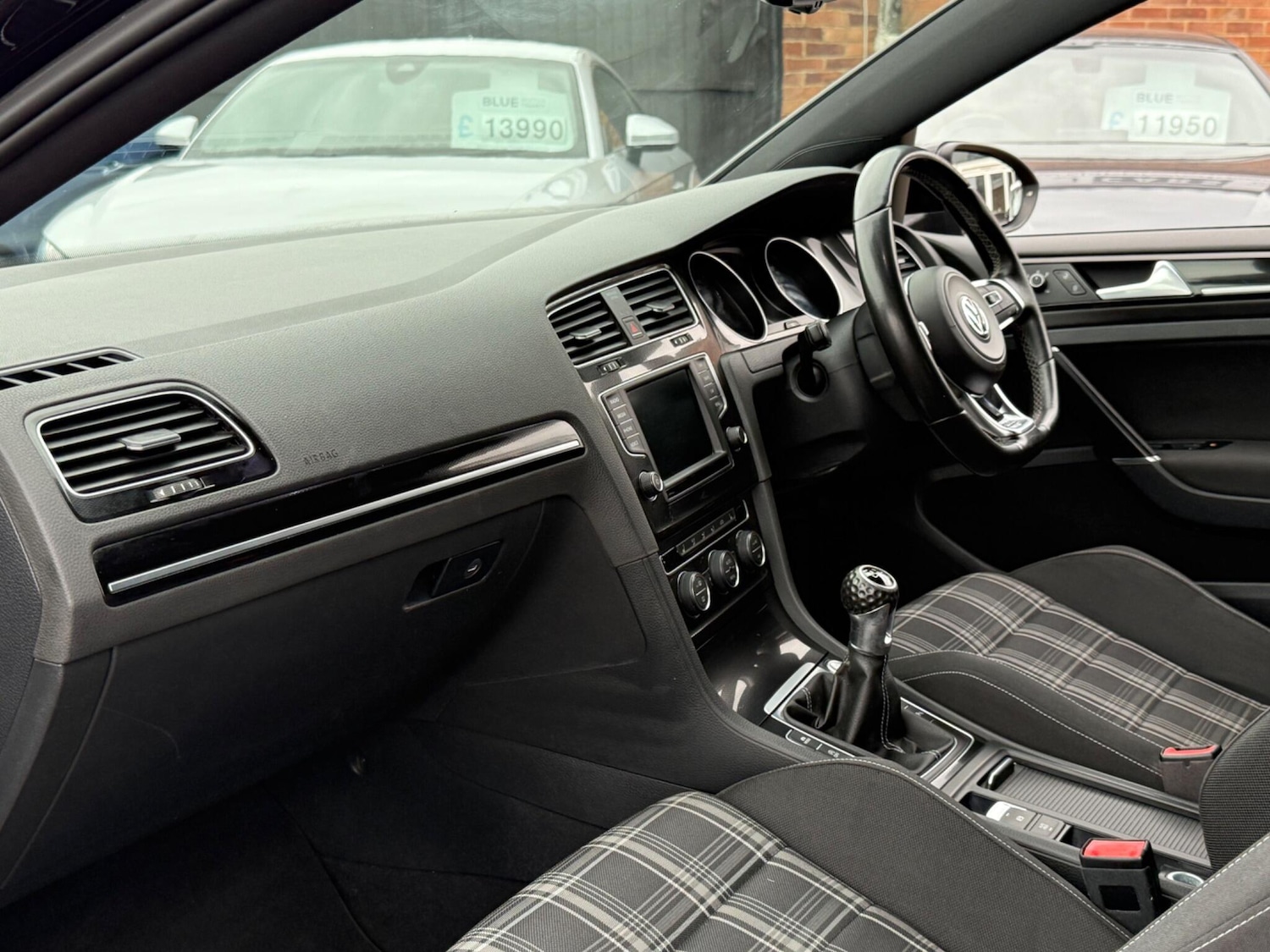 Used Volkswagen Golf 2015 for sale - 76512420: Photo 15