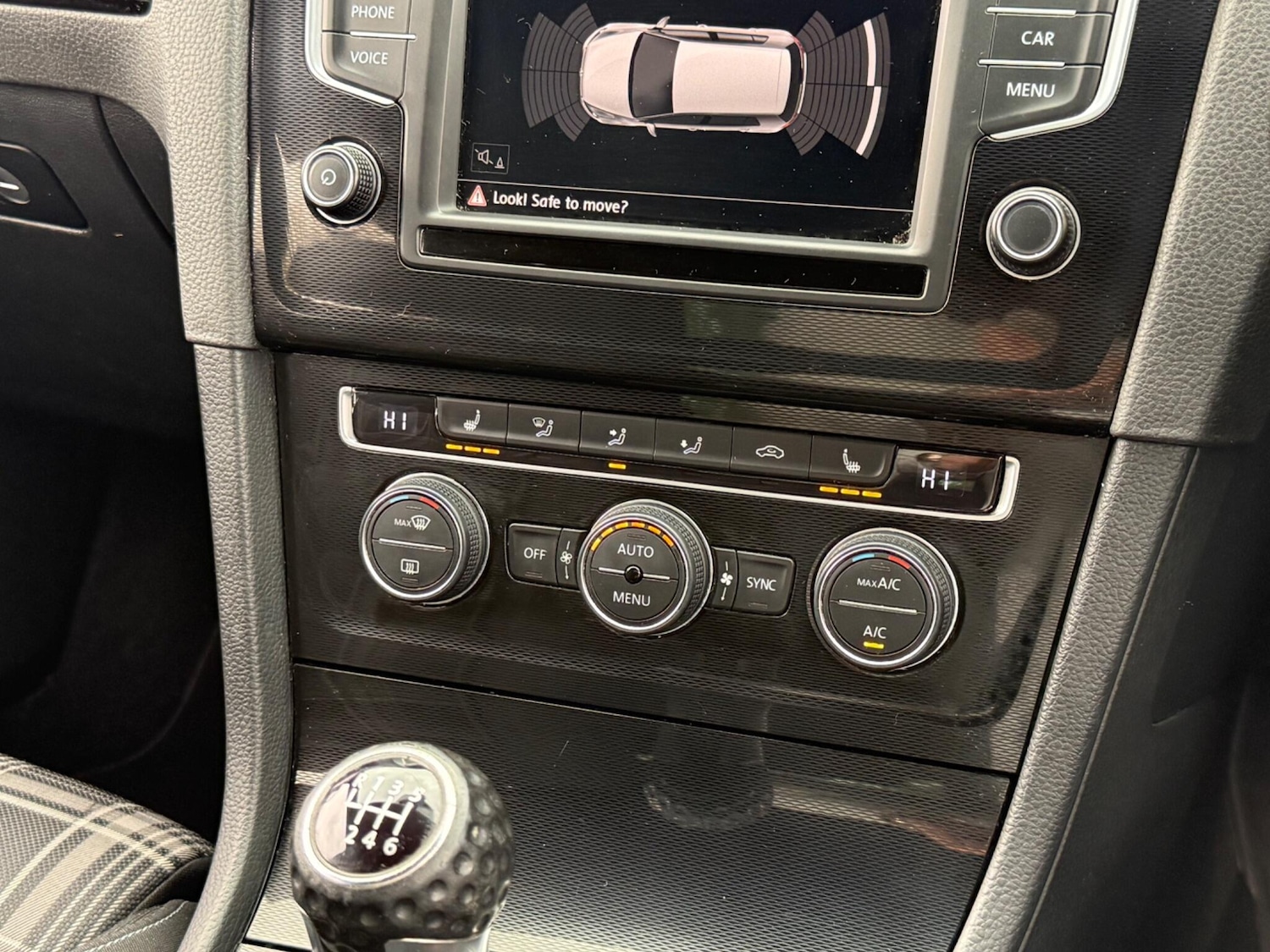 Used Volkswagen Golf 2015 for sale - 76512420: Photo 17