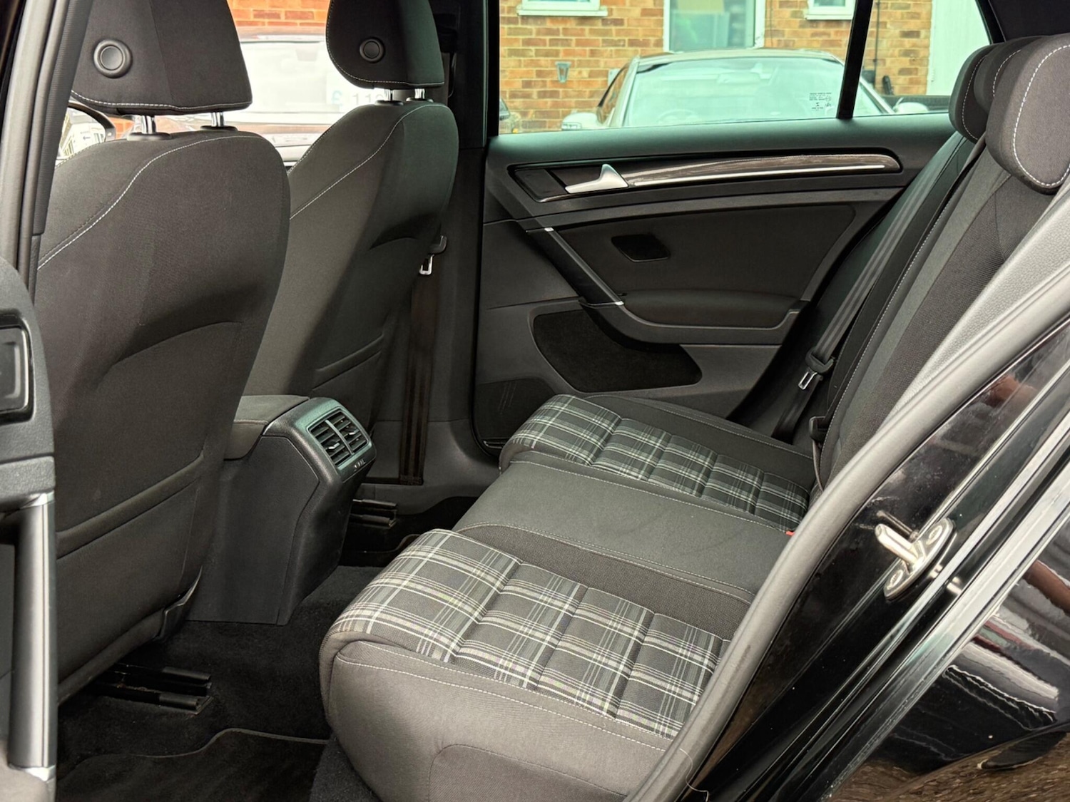 Used Volkswagen Golf 2015 for sale - 76512420: Photo 20