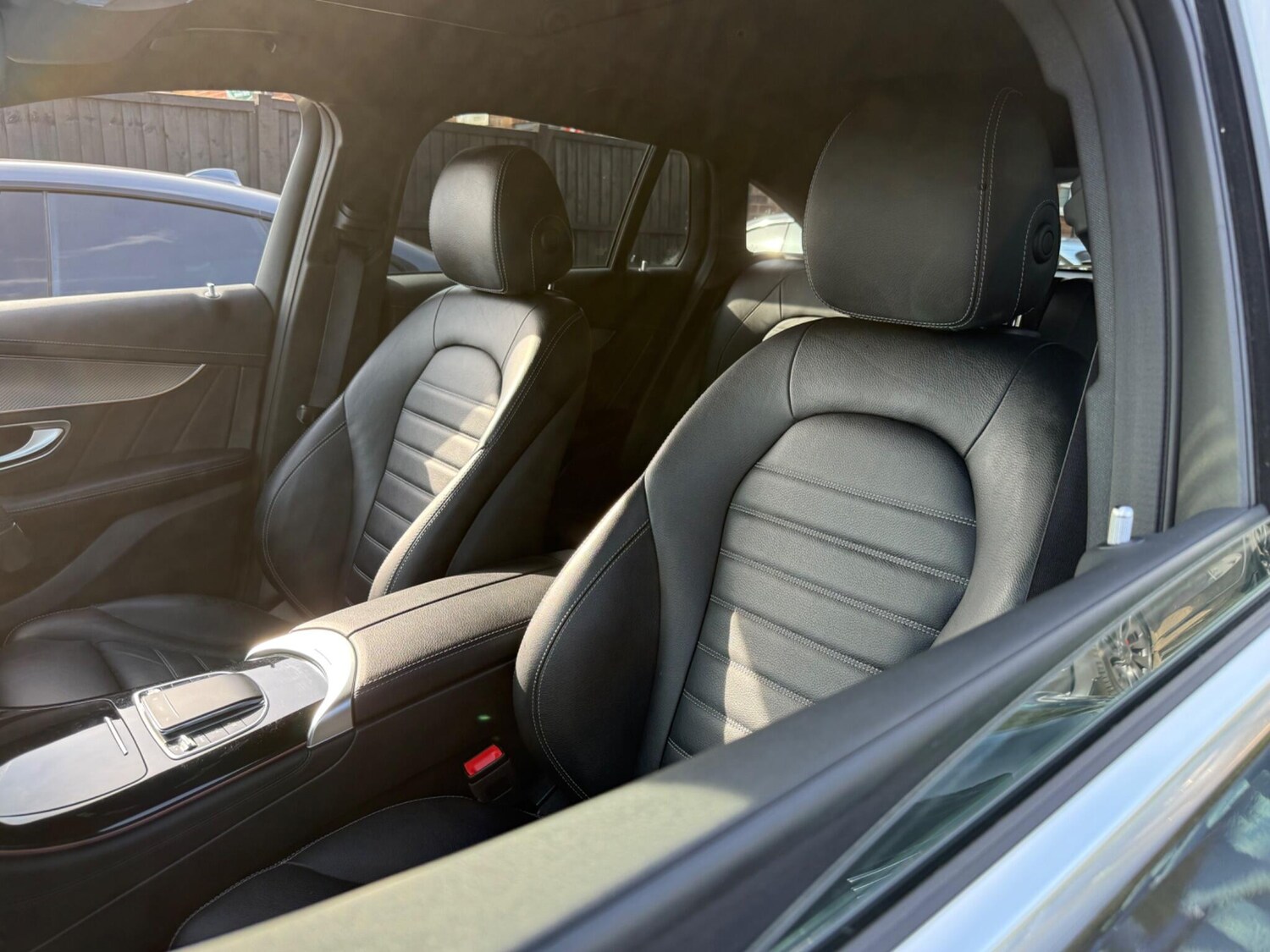 Used Mercedes-Benz EQC 2020 for sale - 76094244: Photo 26