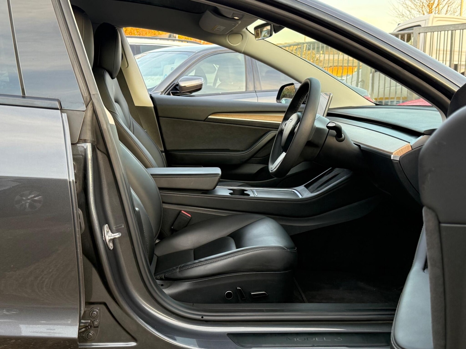 Used Tesla Model 3 2021 for sale - 76657694: Photo 22