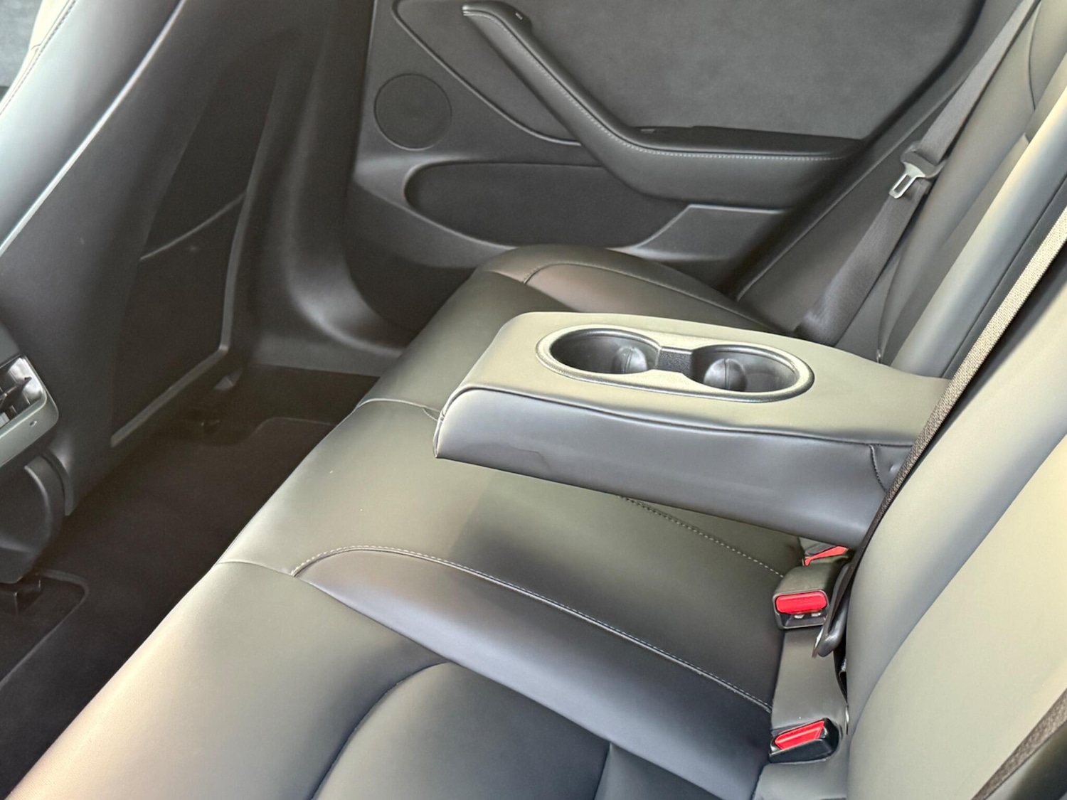 Used Tesla Model 3 2021 for sale - 76657694: Photo 25