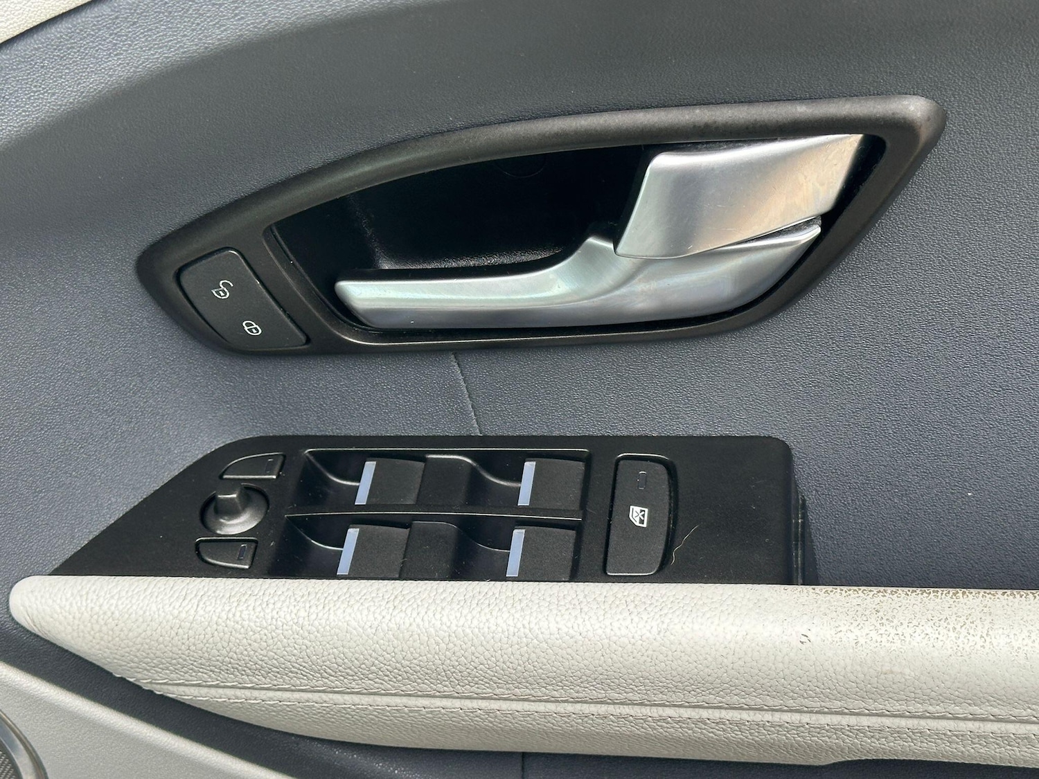 Used Land Rover Range Rover Evoque 2015 for sale - 76398462: Photo 26