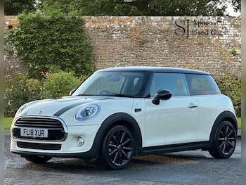 Used MINI Hatch 2018 for sale - 77523729: Photo