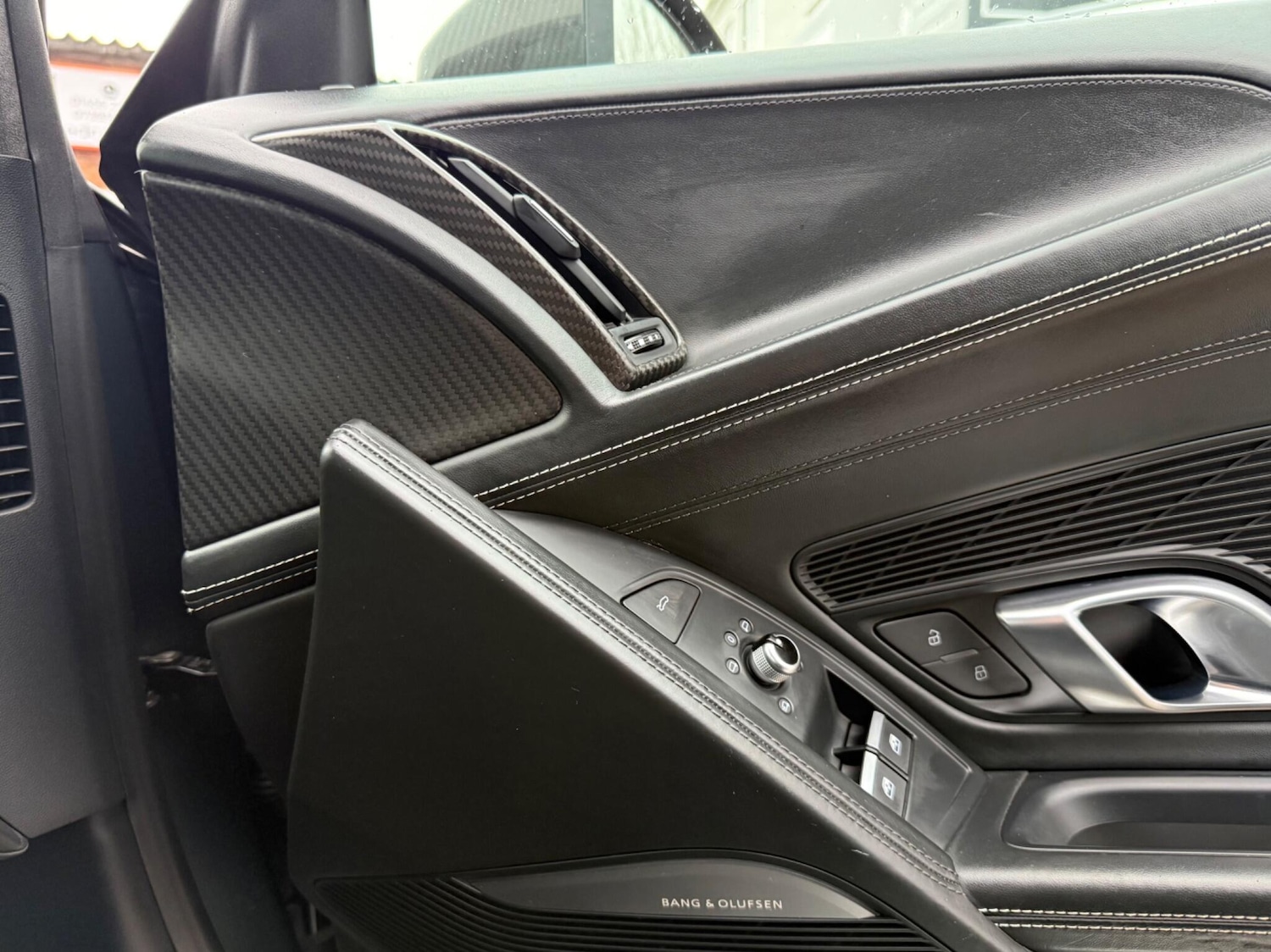 Used Audi R8 2016 for sale - 77376215: Photo 19