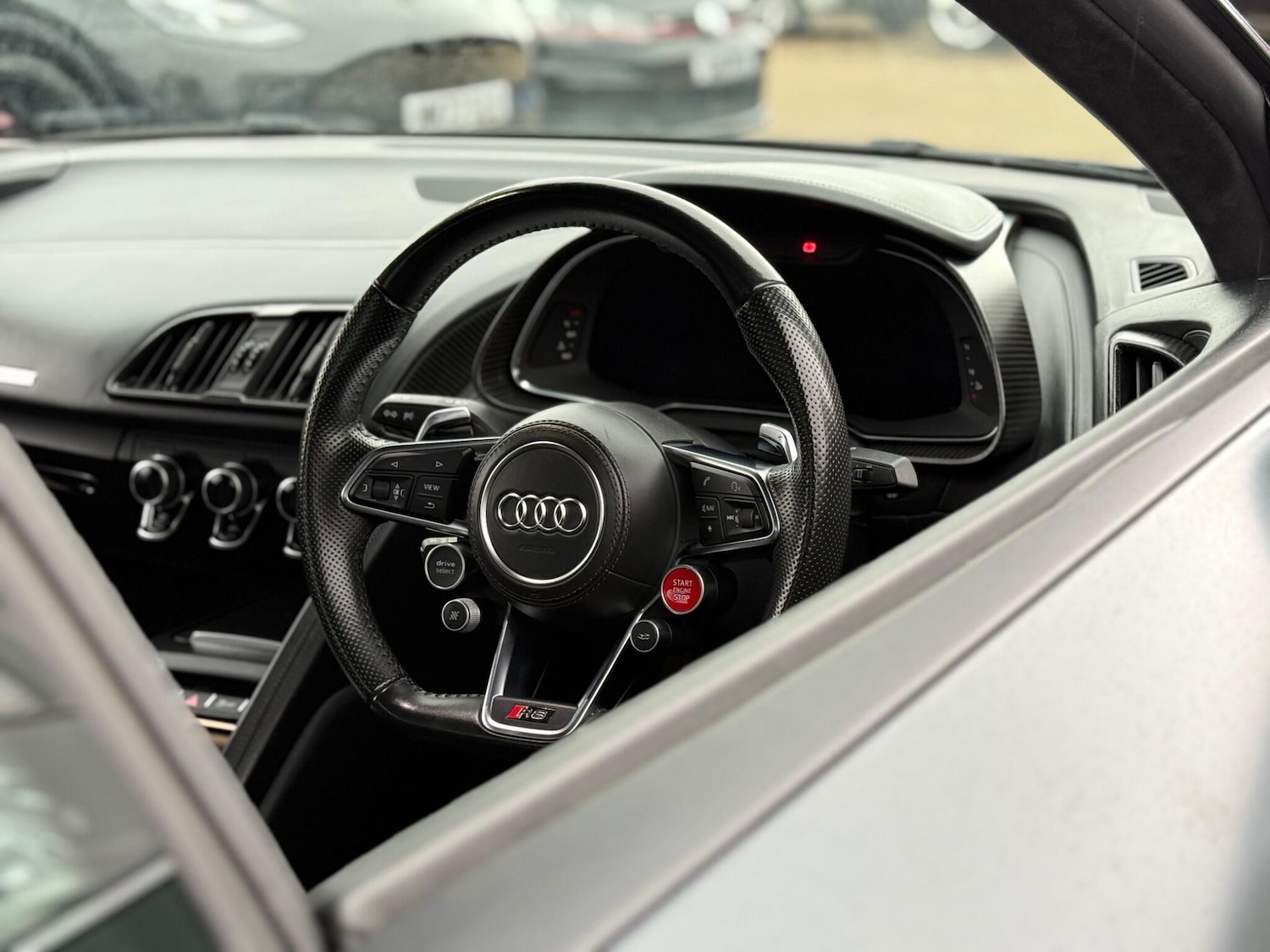 Used Audi R8 2016 for sale - 77376215: Photo 24