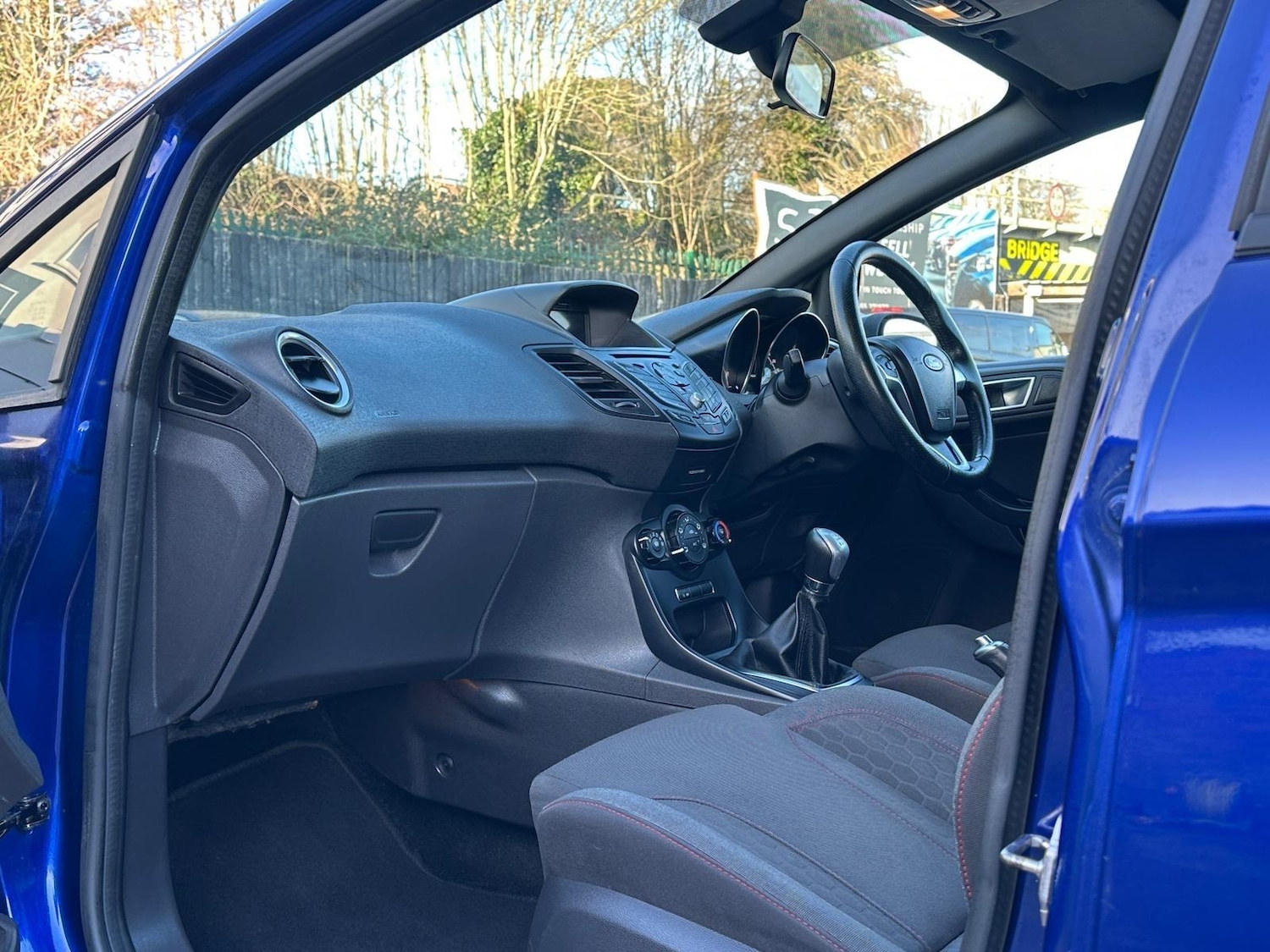 Used Ford Fiesta 2017 for sale - 77852990: Photo 11