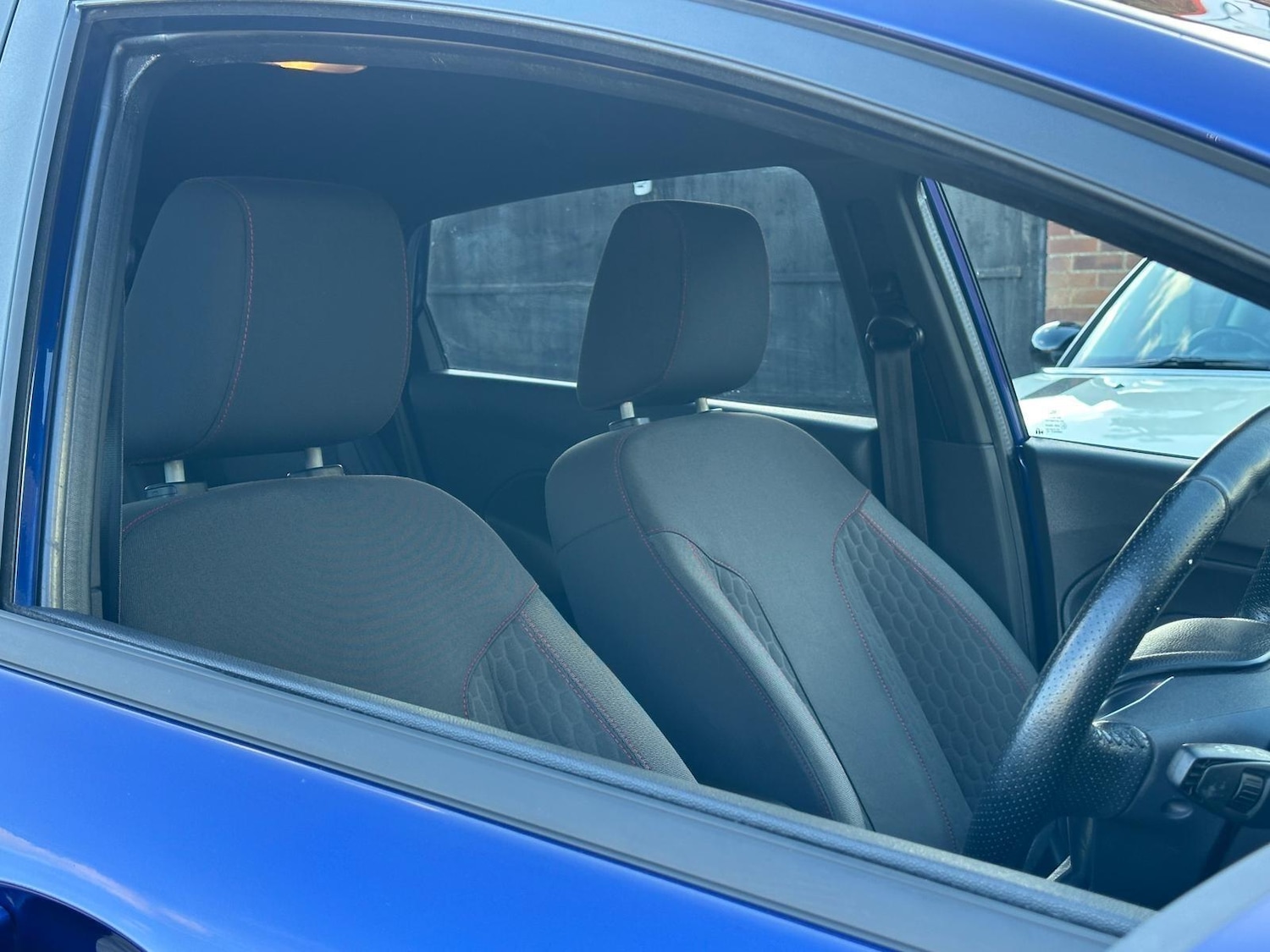 Used Ford Fiesta 2017 for sale - 77852990: Photo 17