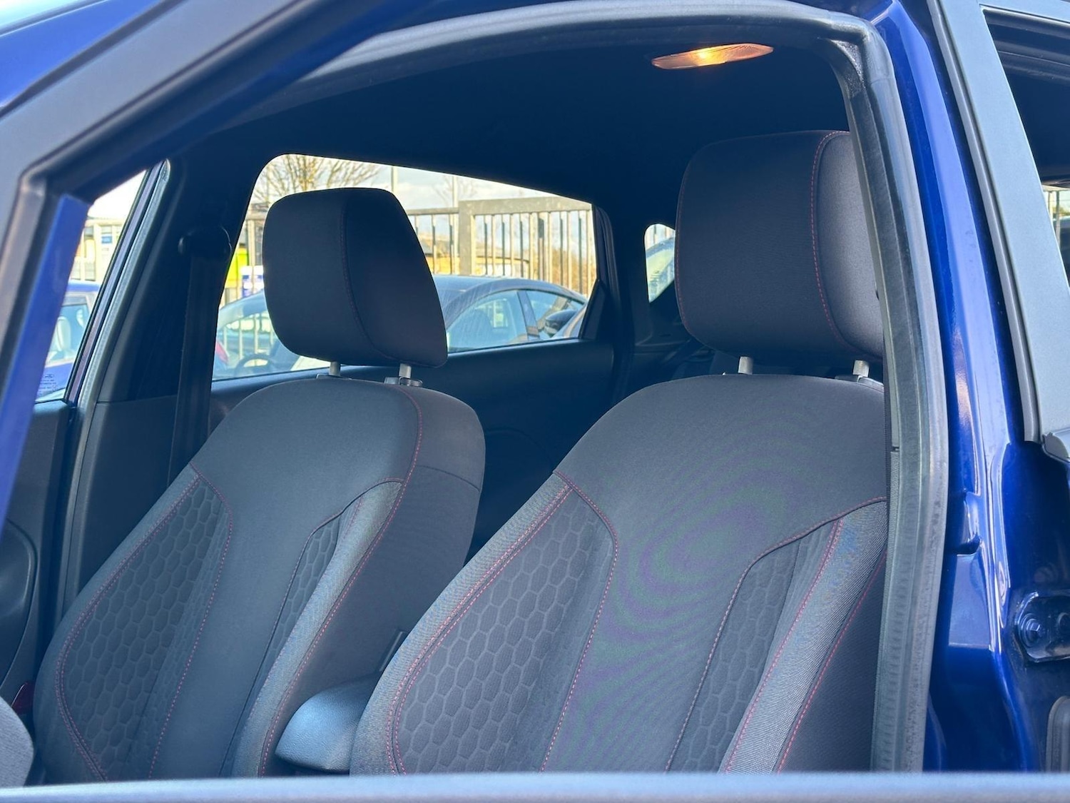 Used Ford Fiesta 2017 for sale - 77852990: Photo 21