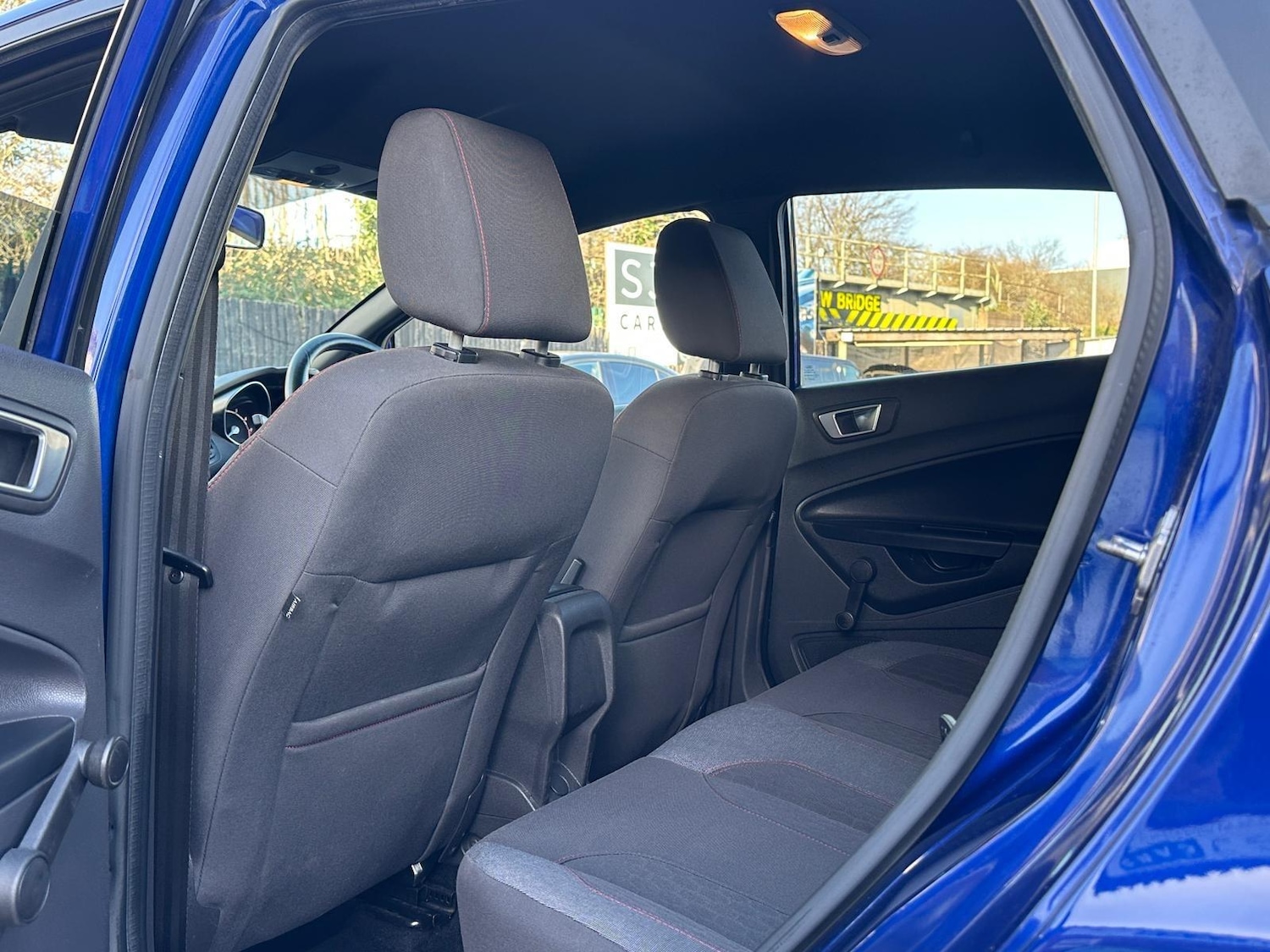 Used Ford Fiesta 2017 for sale - 77852990: Photo 24