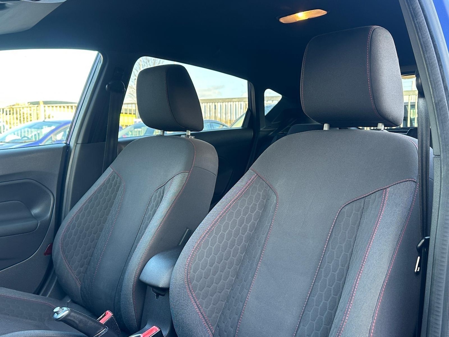 Used Ford Fiesta 2017 for sale - 77852990: Photo 40