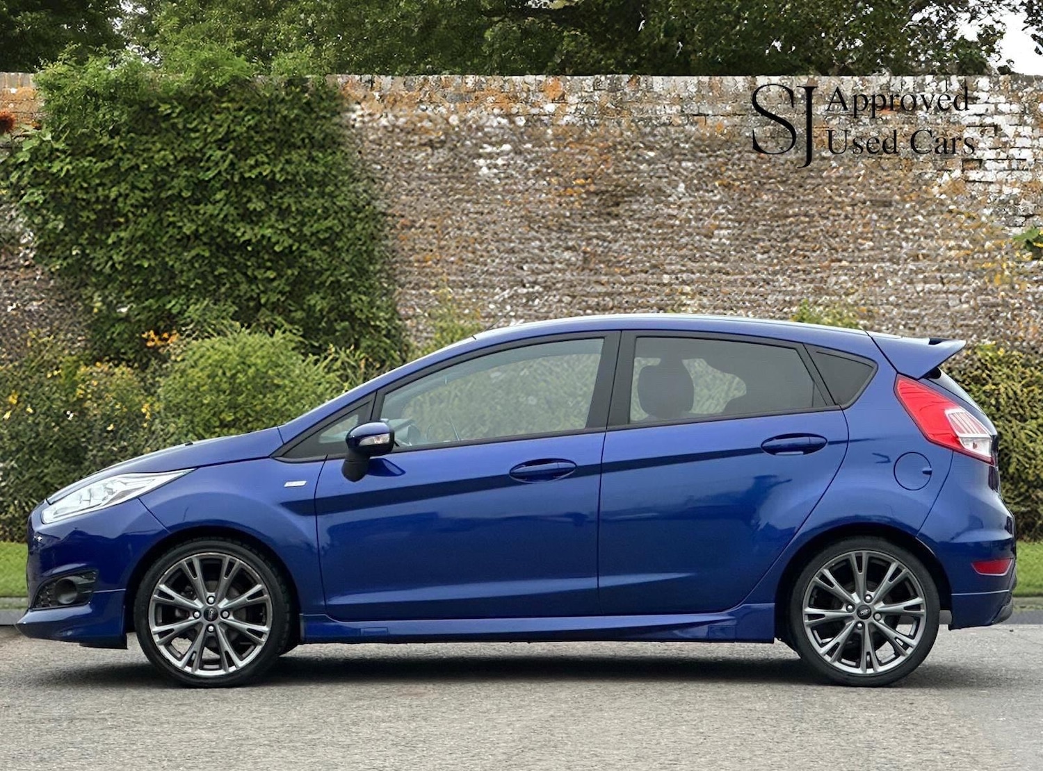 Used Ford Fiesta 2017 for sale - 77852990: Photo 7