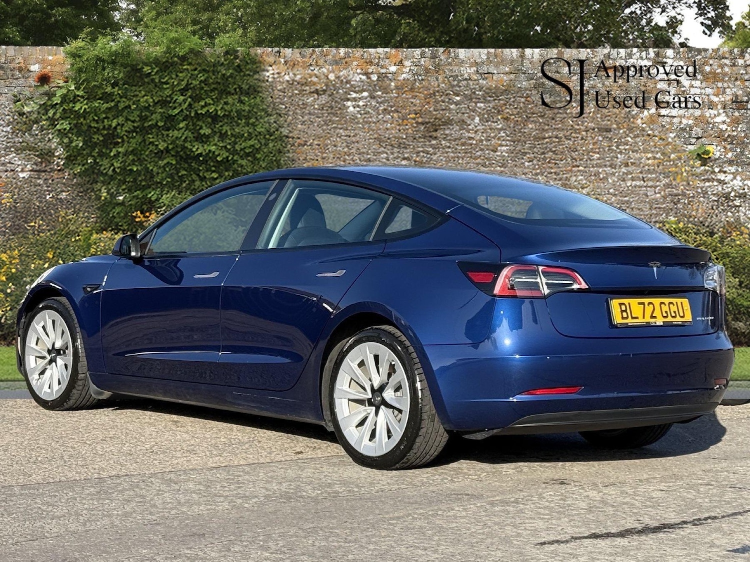 Used Tesla Model 3 2022 for sale - 76633218: Photo 8