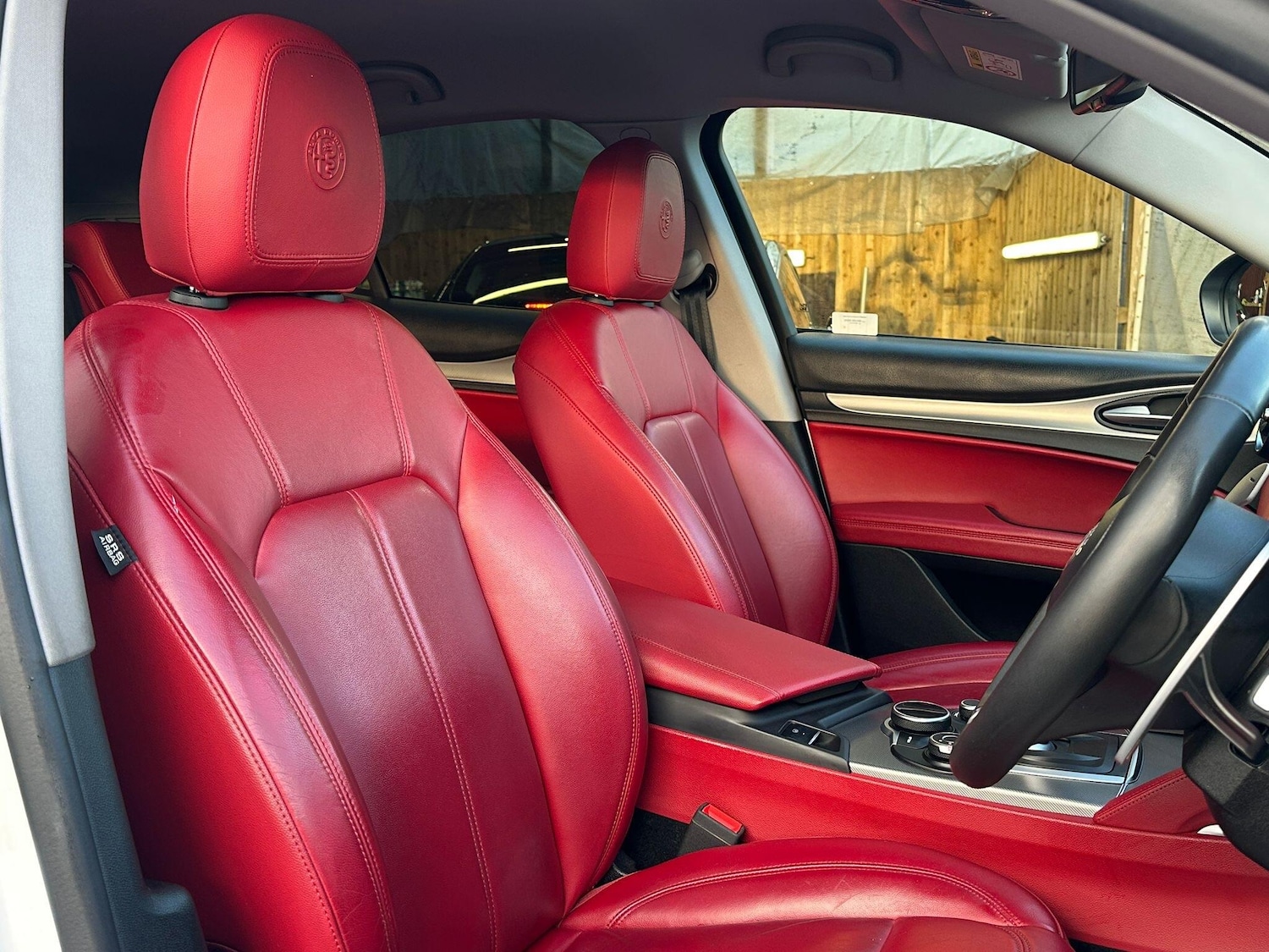 Used Alfa Romeo Stelvio 2018 for sale - 76513030: Photo 2