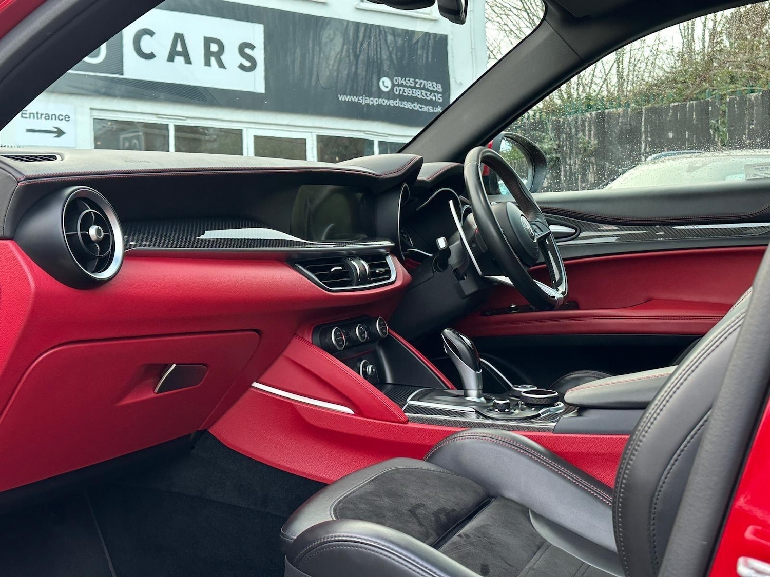 Used Alfa Romeo Stelvio 2018 for sale - 76700986: Photo 12